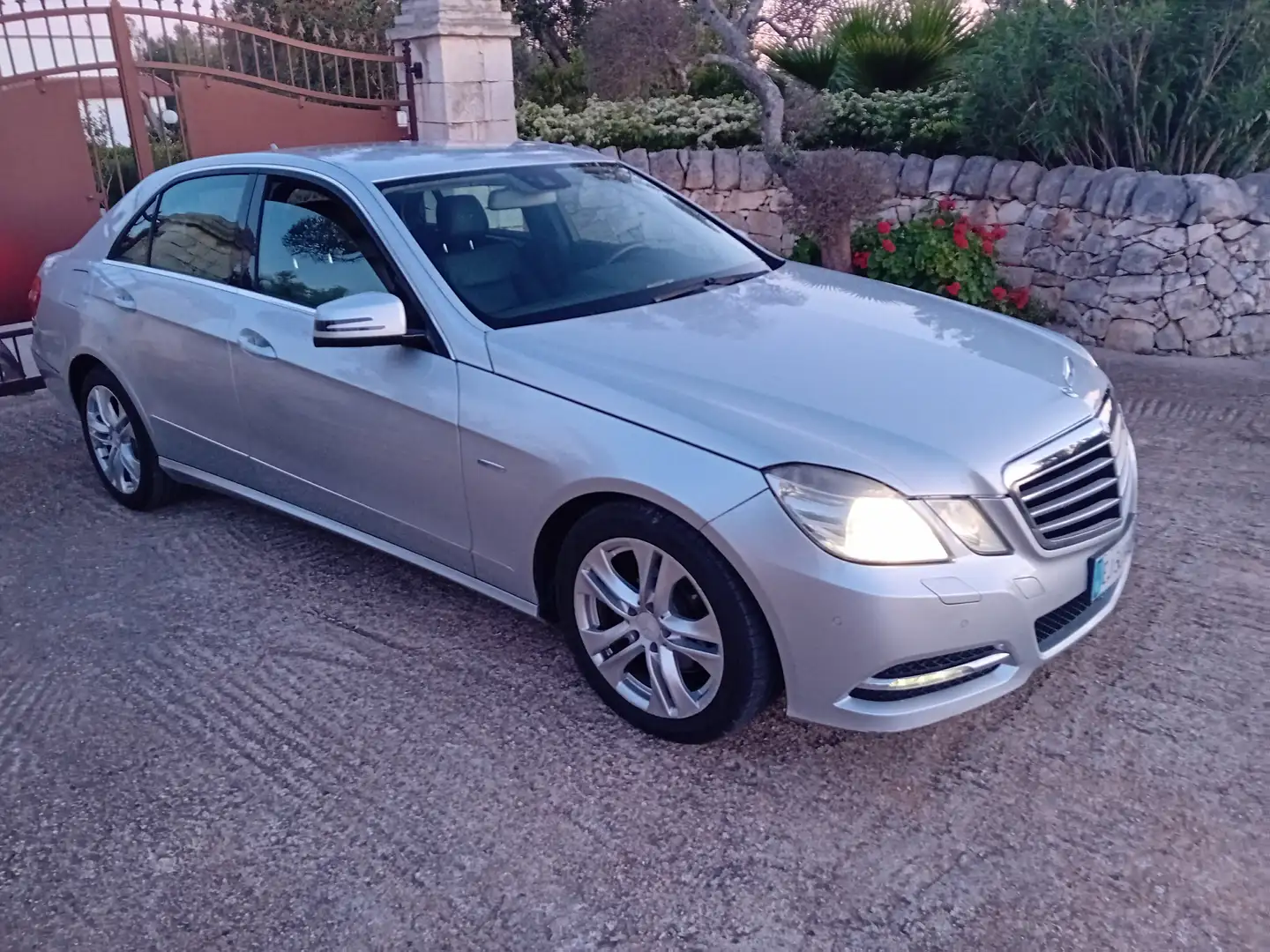 Mercedes-Benz E 350 Classe E - W212 Berlina cdi be Avantgarde 4matic Argent - 1