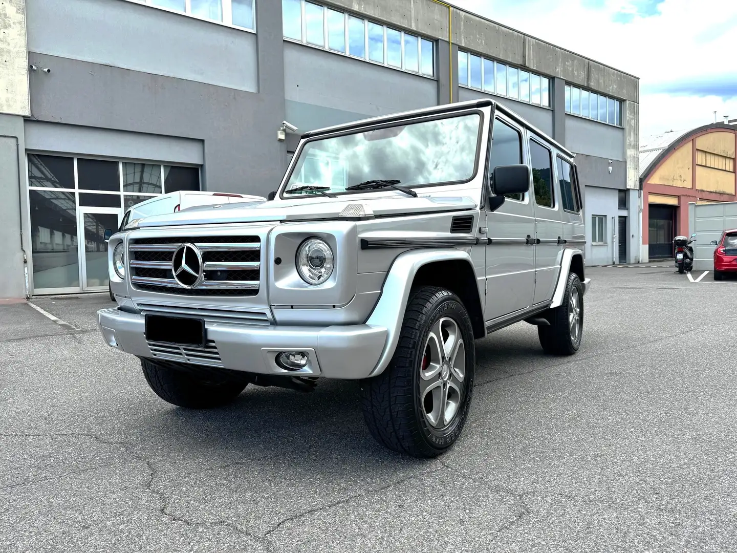 Mercedes-Benz G 320 G 320 V6 benzina SW  auto 7 posti Argento - 1