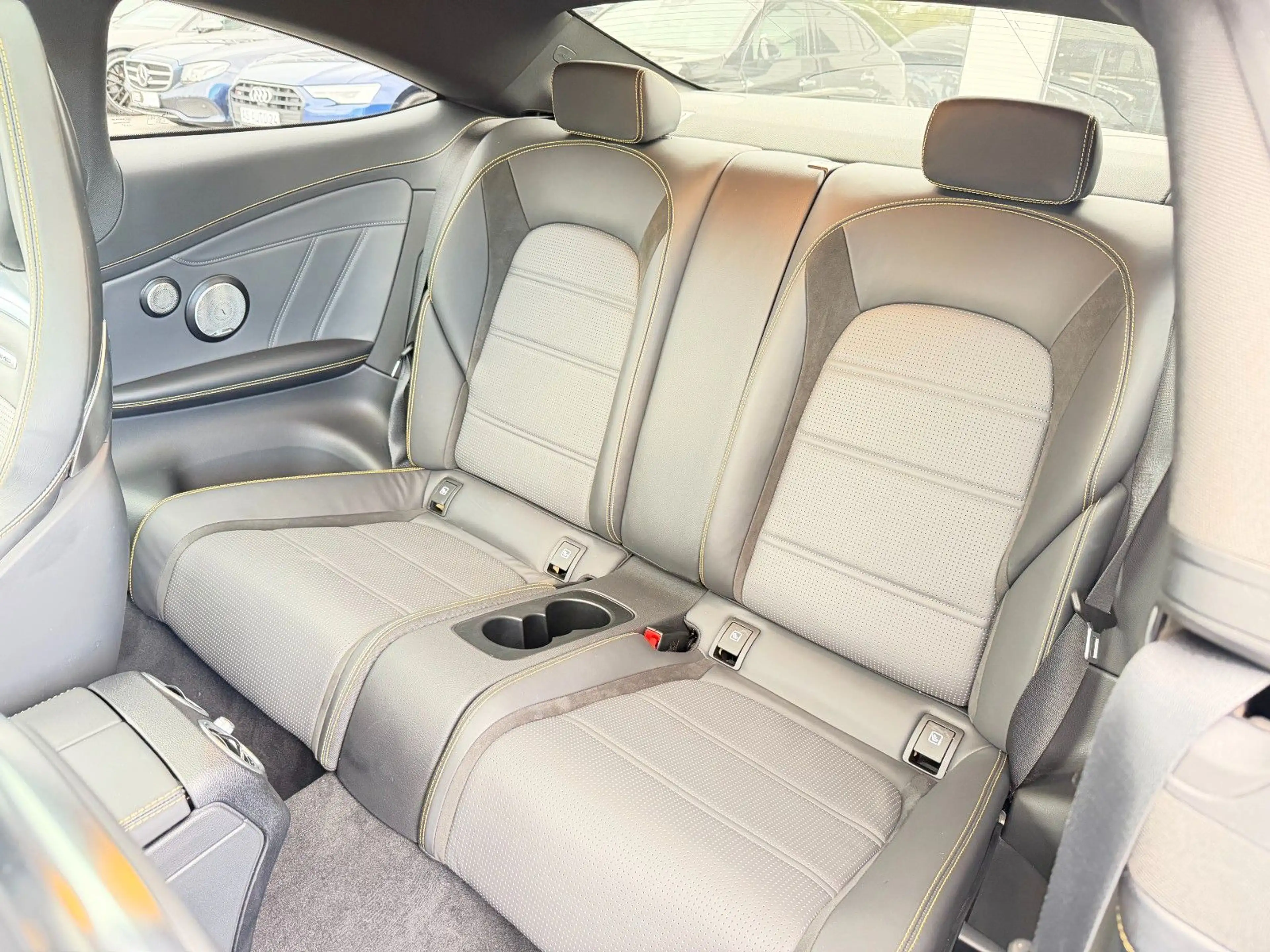 Mercedes-Benz C 63 AMG C63S*AMG*COUPE*PERFOR-SITZE*360°ACC*HUD*LED*DAB* — photo 10