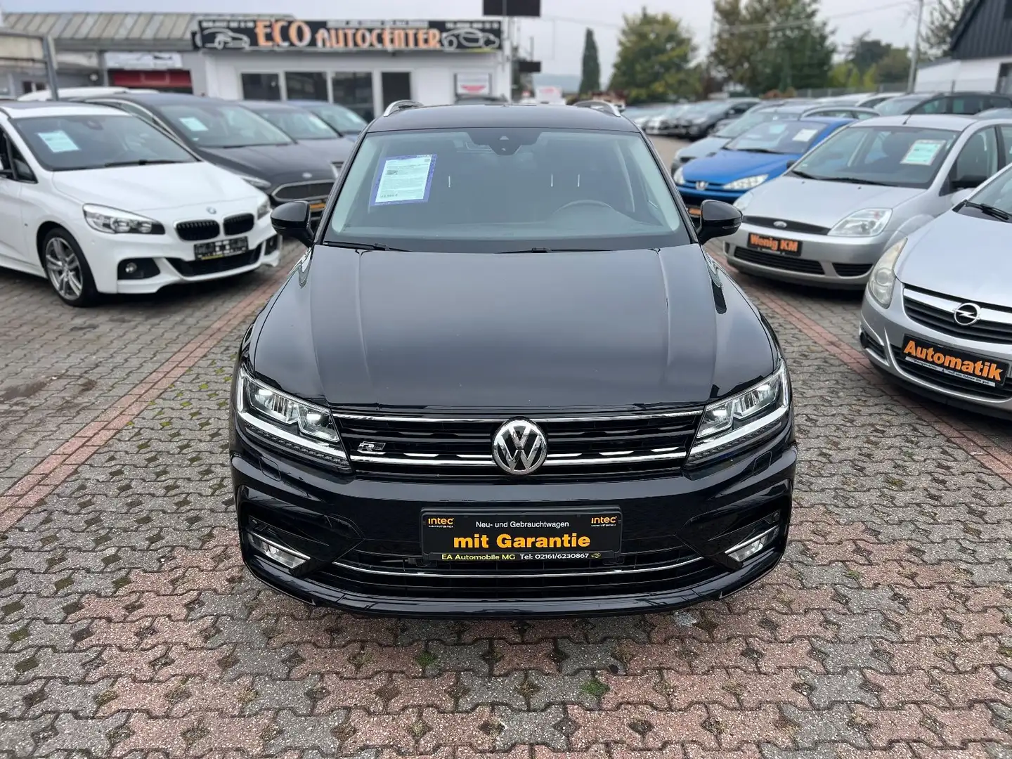 Volkswagen Tiguan TIGUAN COMFORT-4MOTION-R LINE-AUTOM-NAVI-DAB-AHK Noir - 2