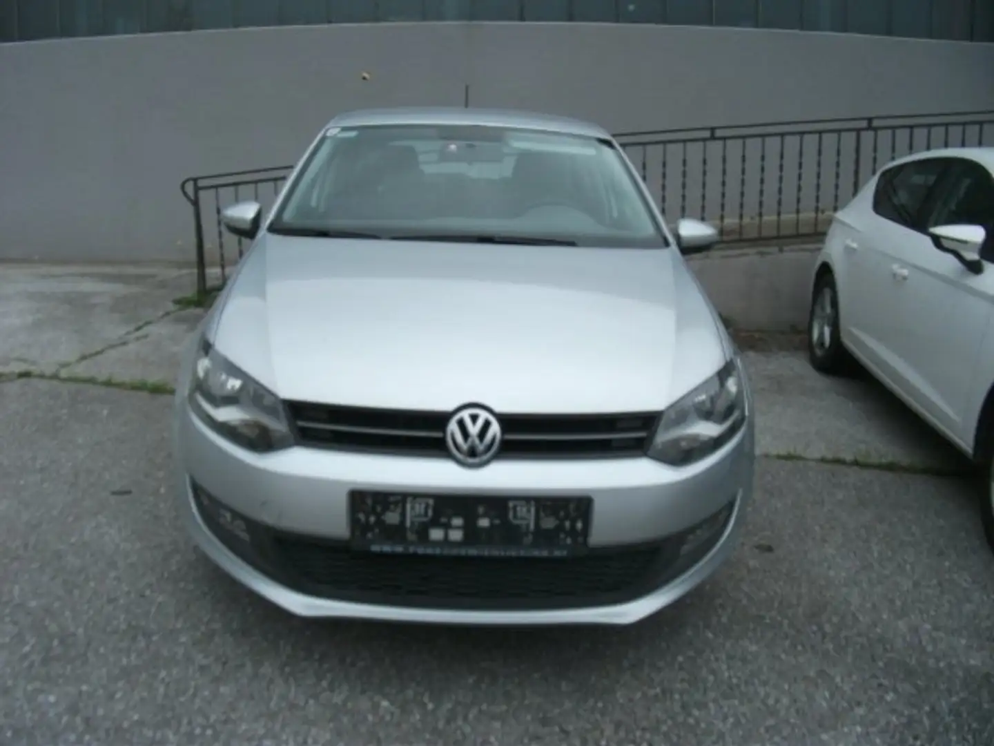 Volkswagen Polo 4FRIENDS 1,4 Argent - 2