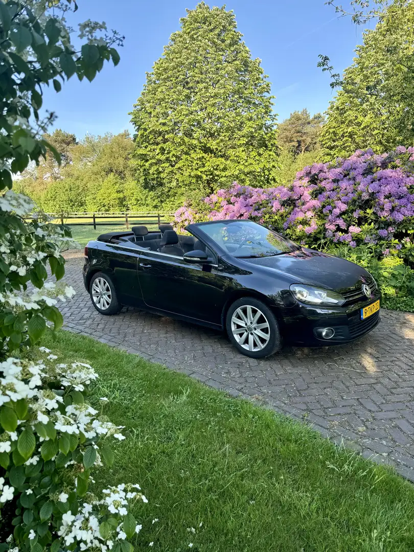 Volkswagen Golf 1.2 TSI BlueMotion Zwart - 1