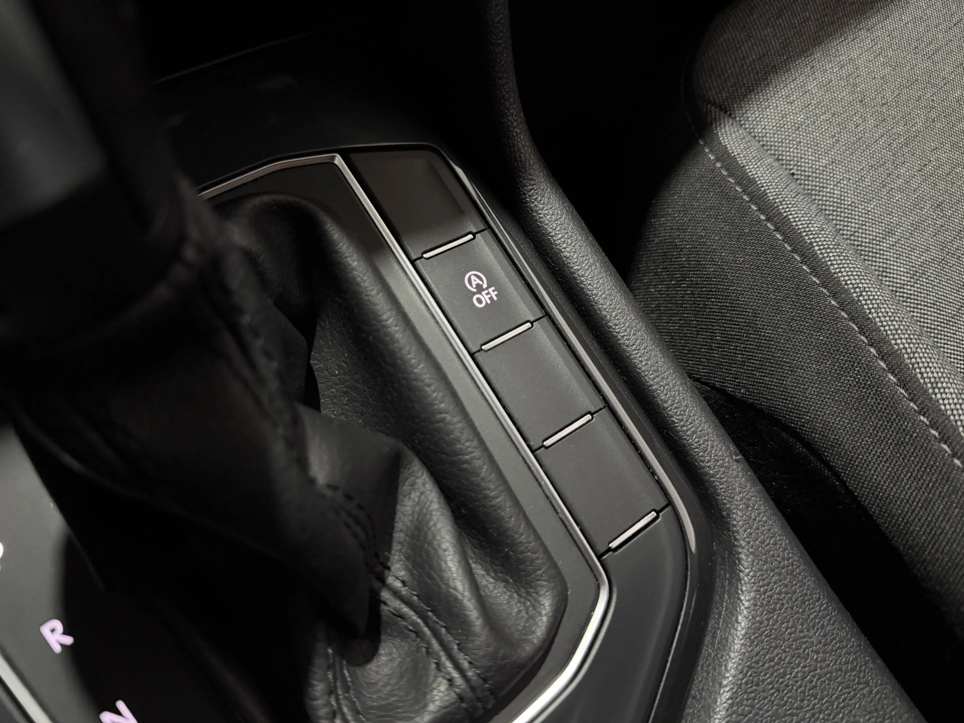SEAT Tarraco 1.5 TSI Style - CarPlay / Camera / Lane assist — photo 24