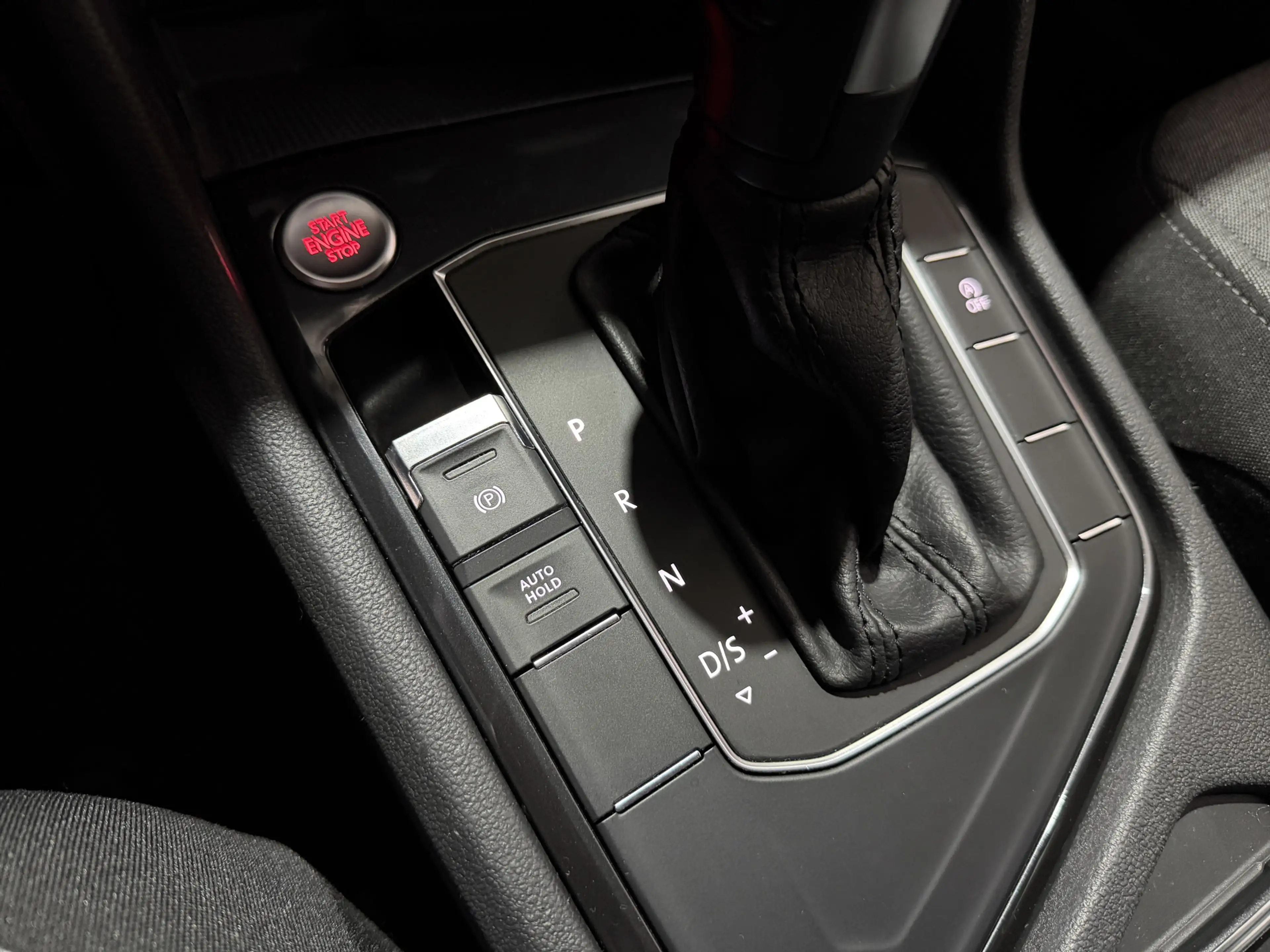 SEAT Tarraco 1.5 TSI Style - CarPlay / Camera / Lane assist — photo 23