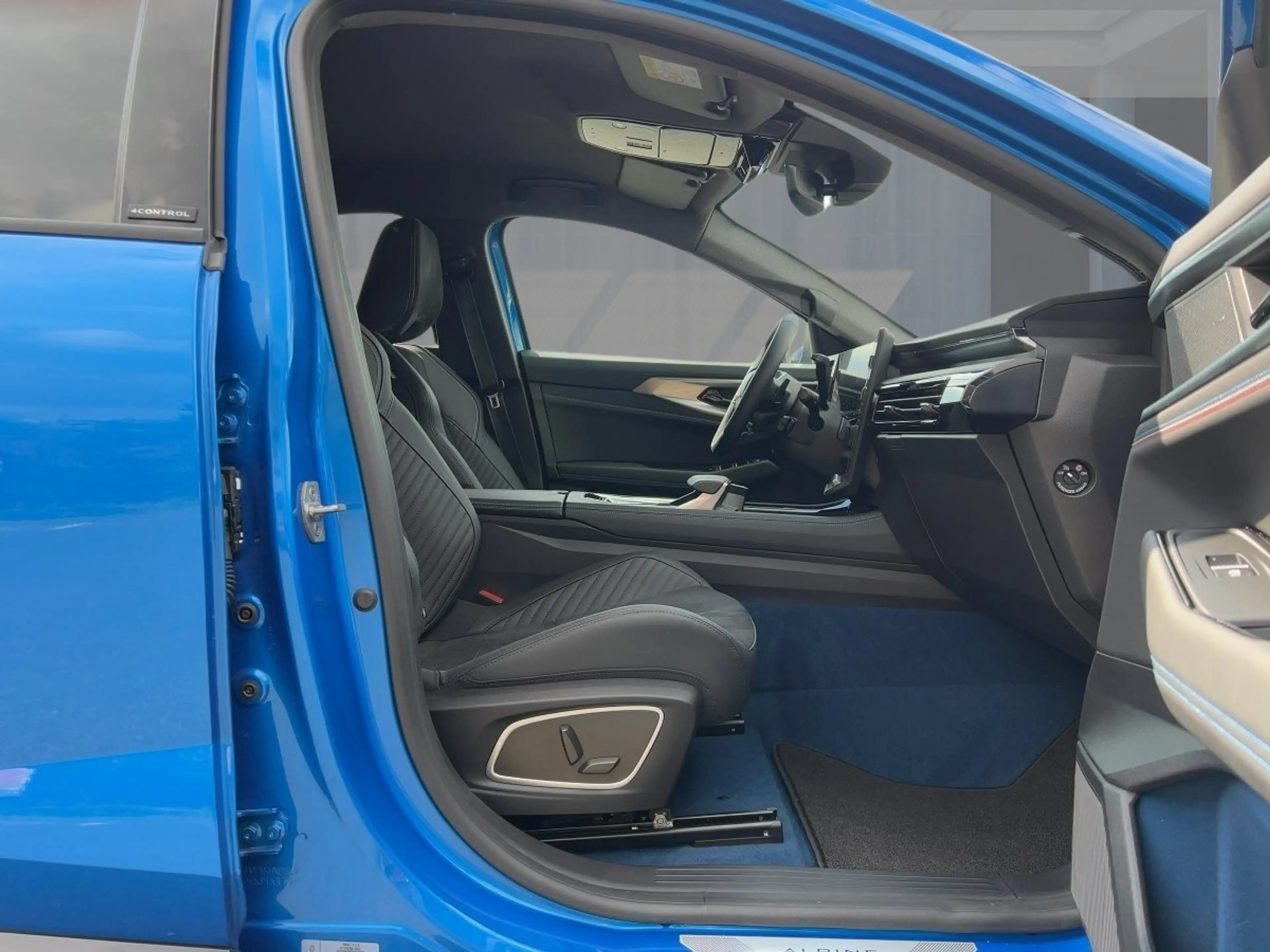 Renault Rafale ATELIER ALPINE 4x4 E-TECH PLUG-IN HYBRID 300 8 FACH BEREIFT — photo 8