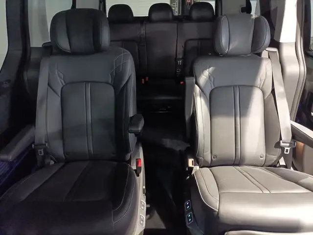 Hyundai Staria view 15