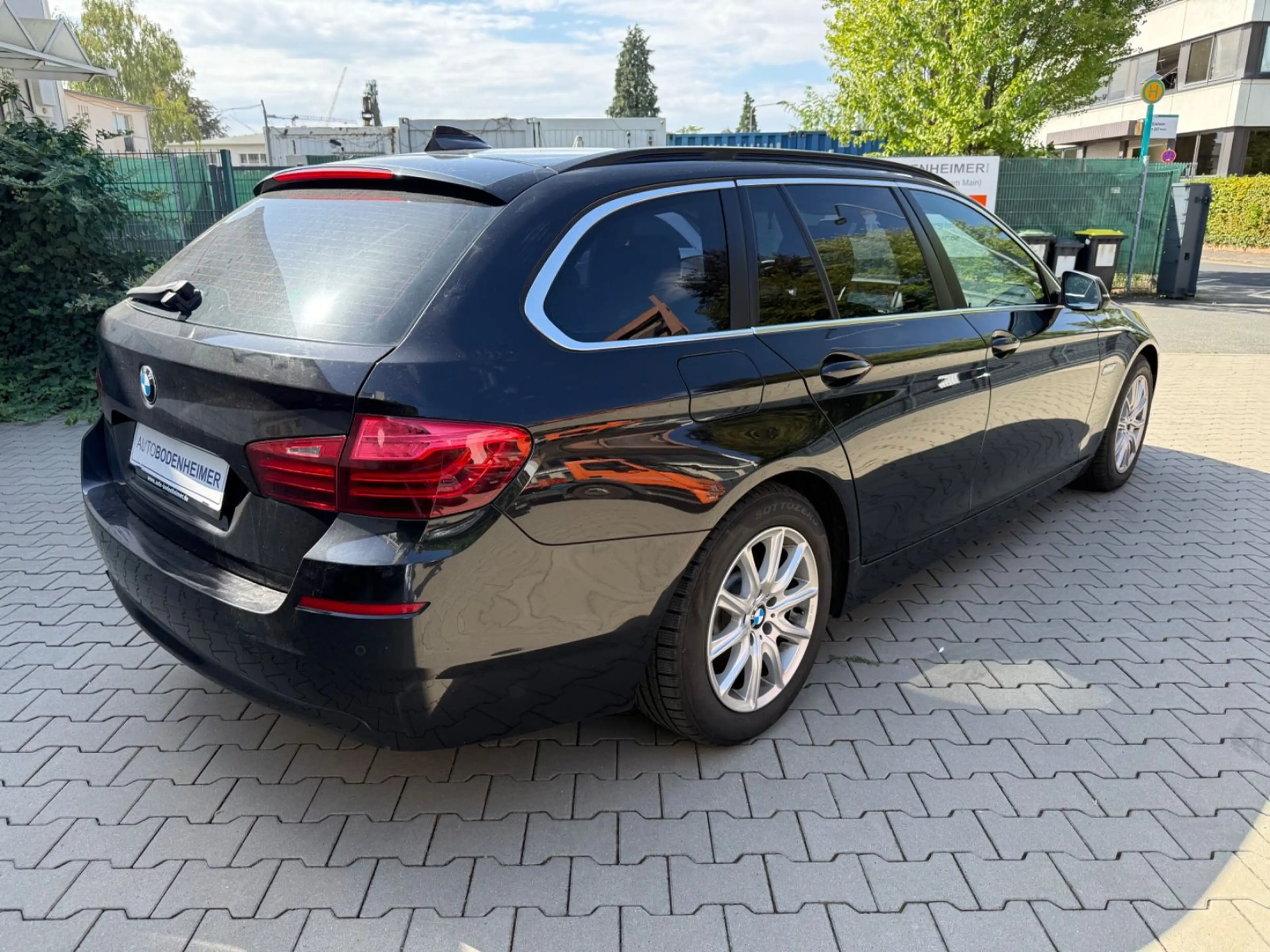 BMW 520 d Touring Steptronic·Standheizung·Xenon·Pano — photo 8