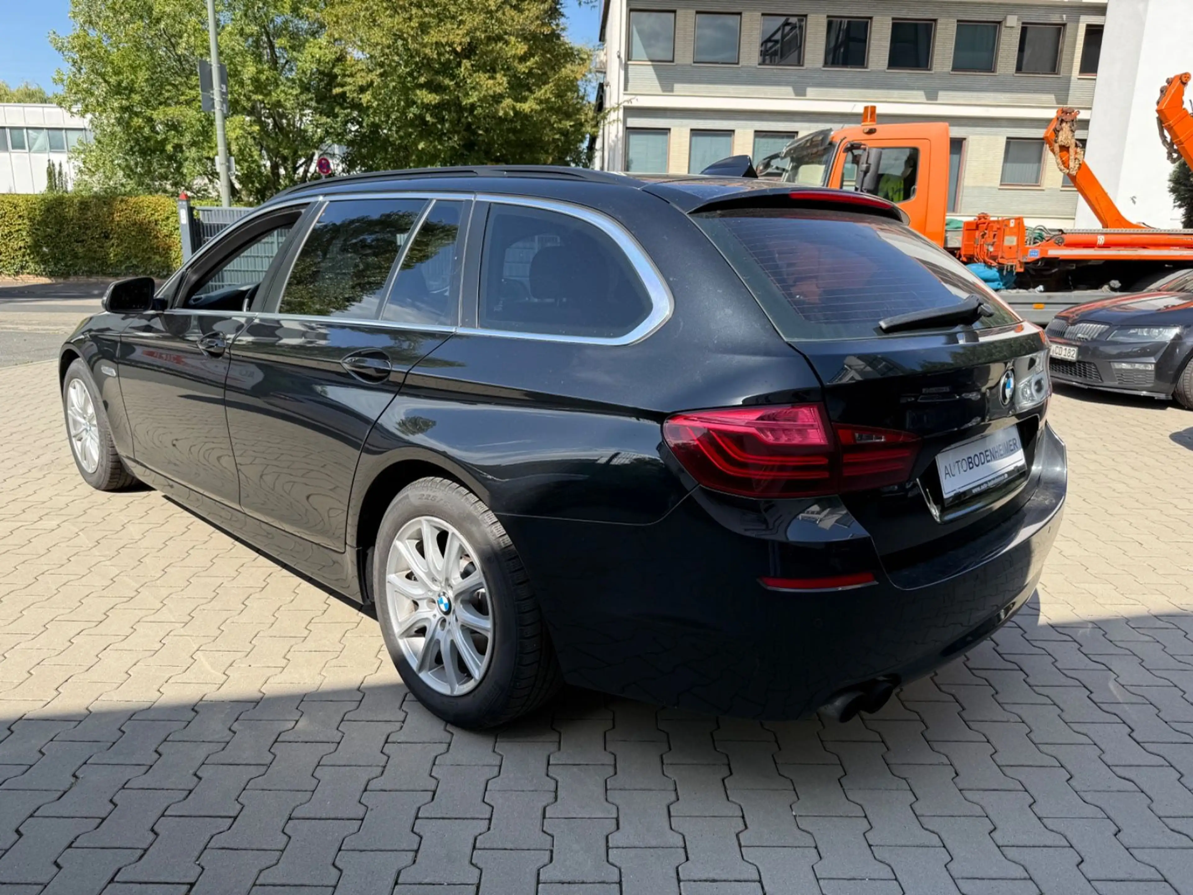 BMW 520 d Touring Steptronic·Standheizung·Xenon·Pano — photo 5