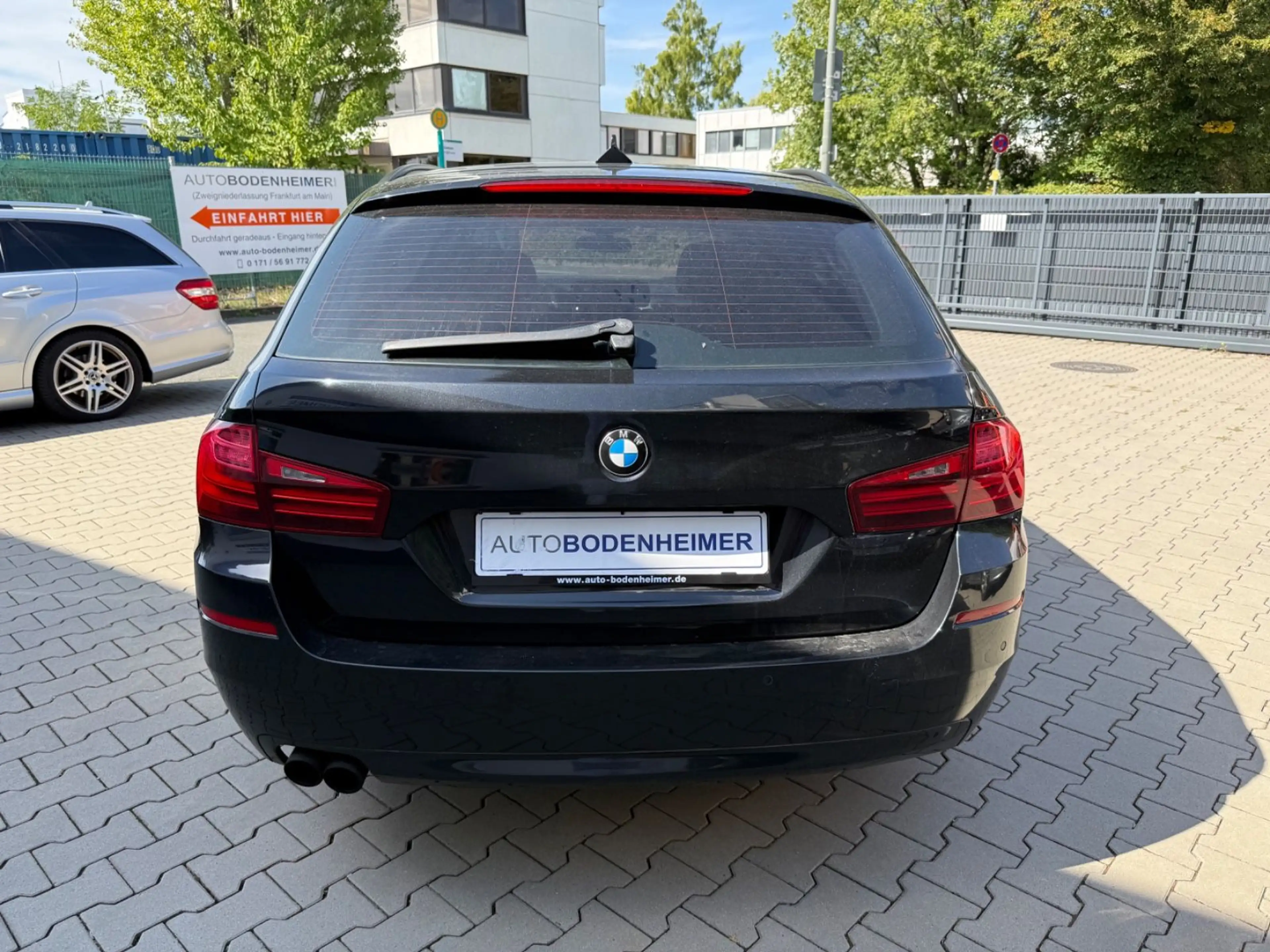BMW 520 d Touring Steptronic·Standheizung·Xenon·Pano — photo 4