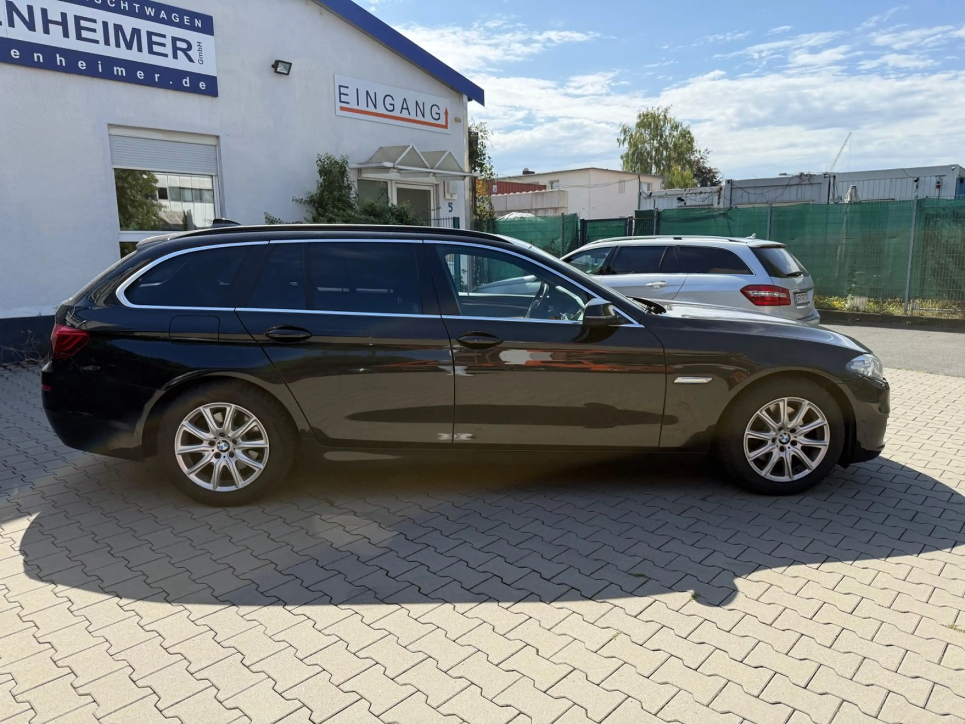 BMW 520 d Touring Steptronic·Standheizung·Xenon·Pano — photo 7