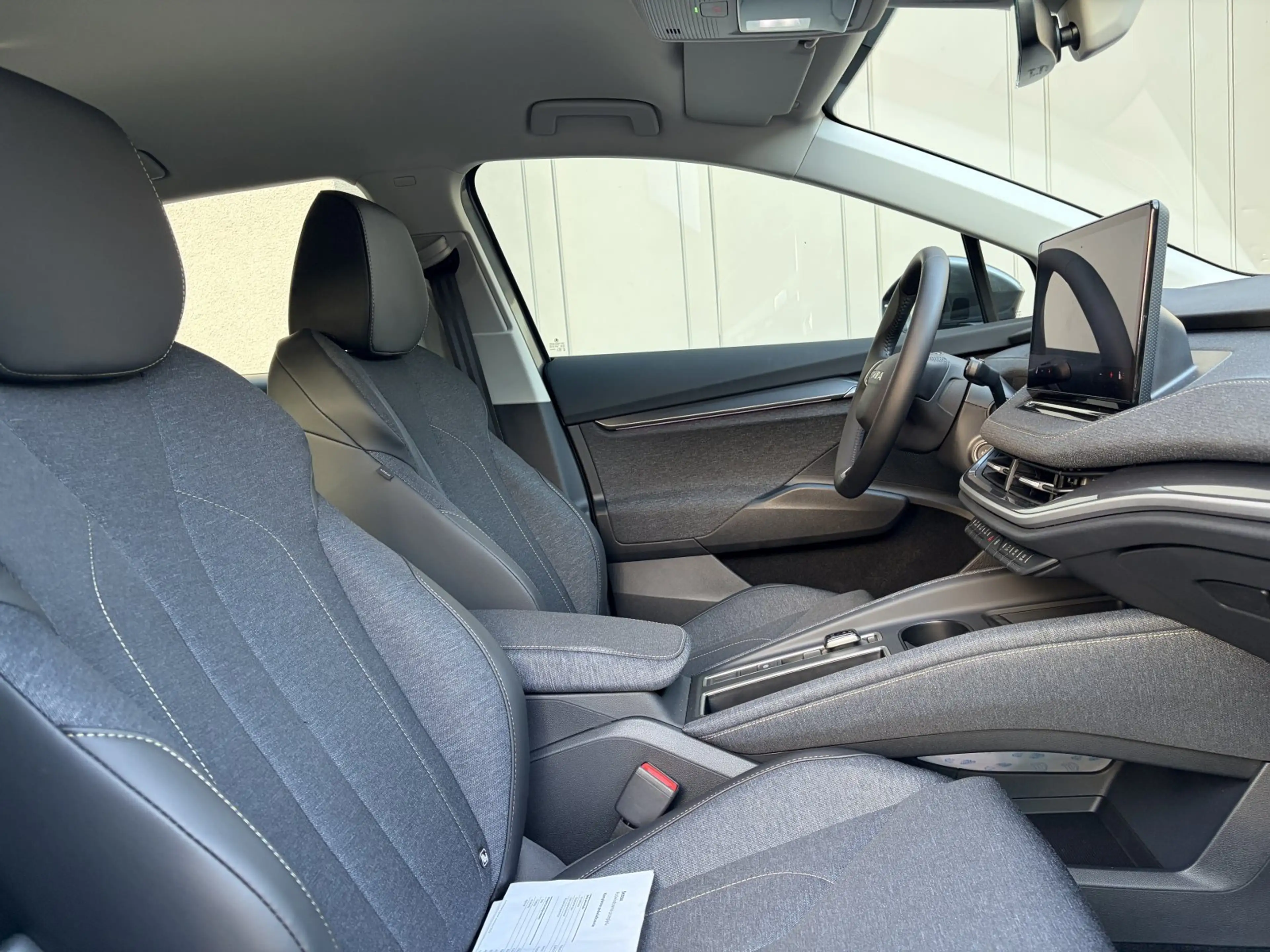 Skoda Elroq 50 Tour Loft Sitzh/Lenkradh/Navi — photo 9