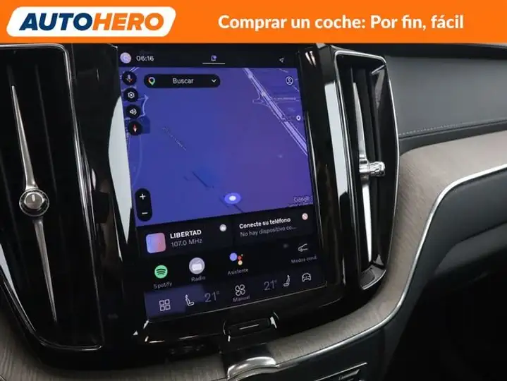 Volvo XC60 2022, foto 23