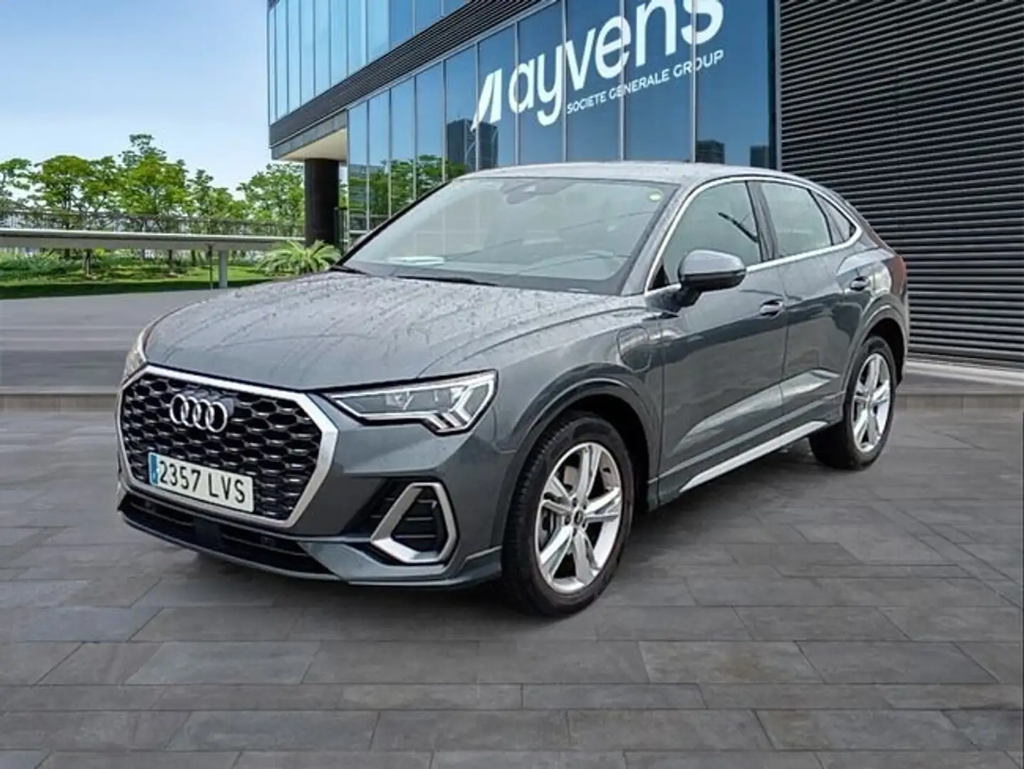 Audi Q3 45 TFSIe S line S-tronic Gris - 1