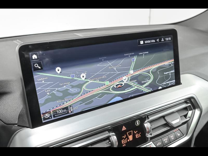 BMW X4 X4 xDrive20i — photo 14