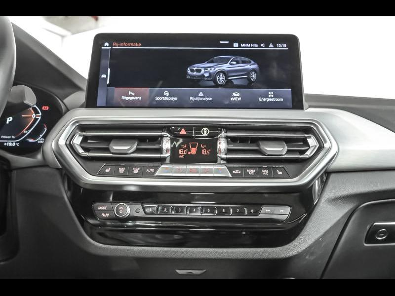 BMW X4 X4 xDrive20i — photo 12