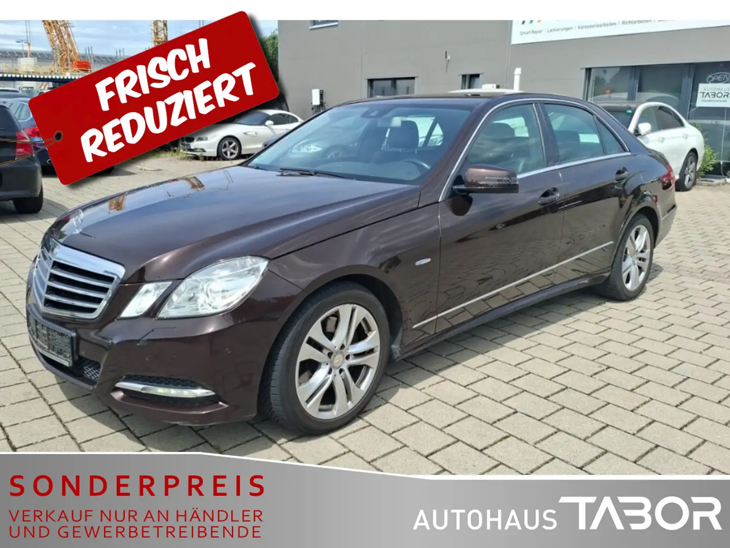 Mercedes-Benz E 250 E250 CGI Lim Avantgarde Aut. Navi PDC Xenon Temp - 1