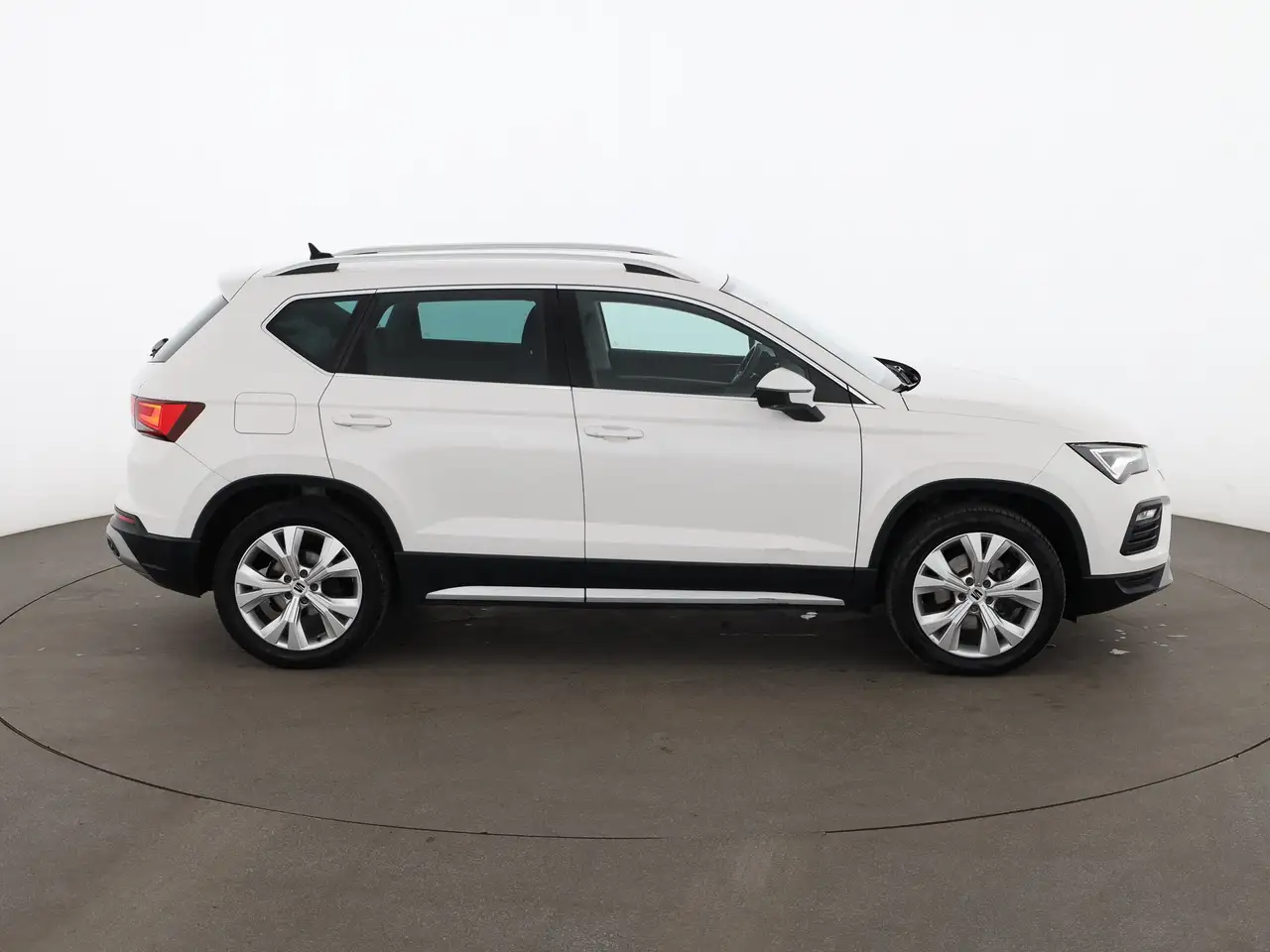 SEAT Ateca 2.0 TDI 4Drive Xperience Aut LED AHK LEDER 4