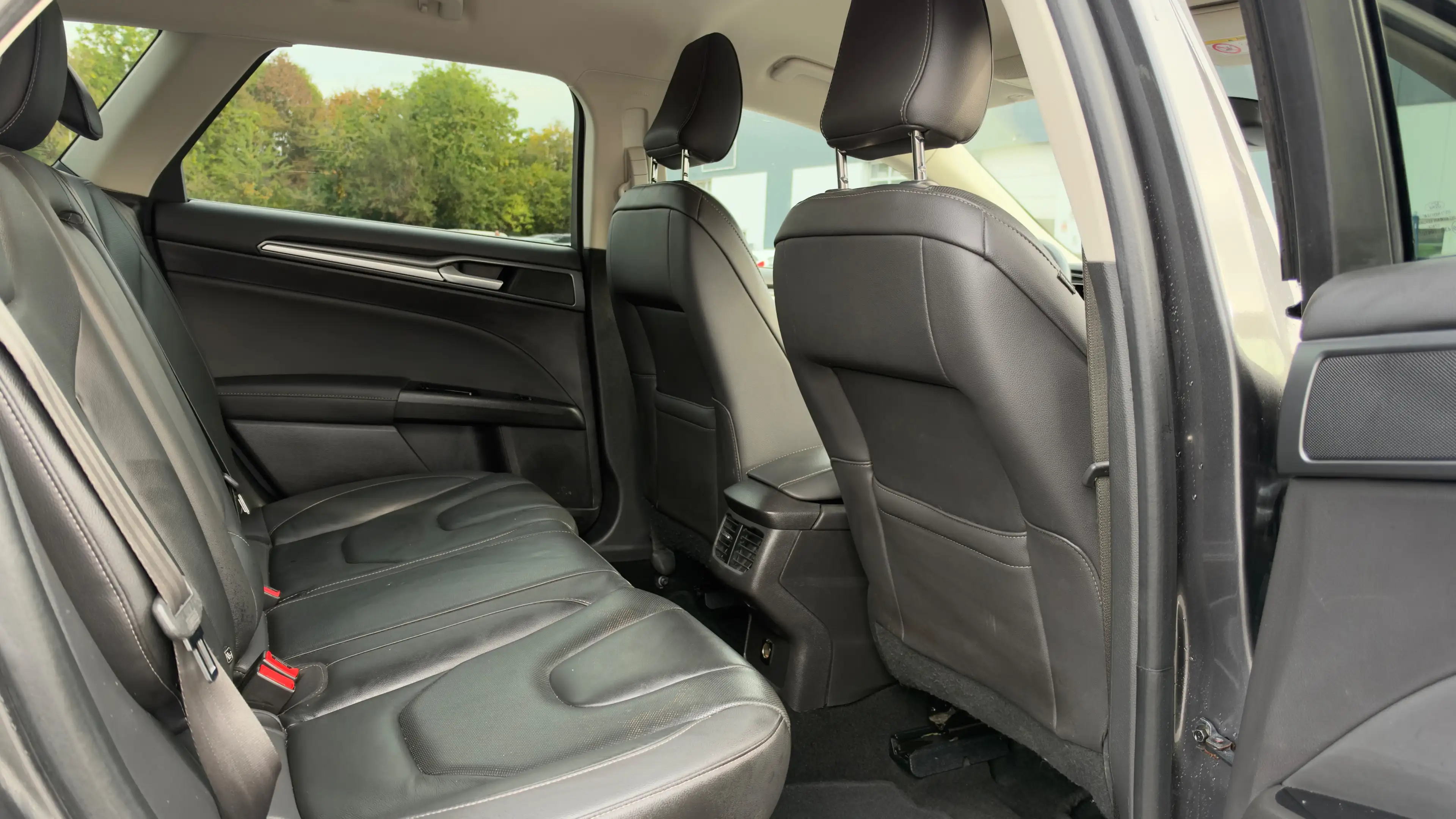 Ford Mondeo FORD MONDEO 1.5 EcoBoost 160PK TITANIUM FULL OPTION* GARANTIE — photo 9