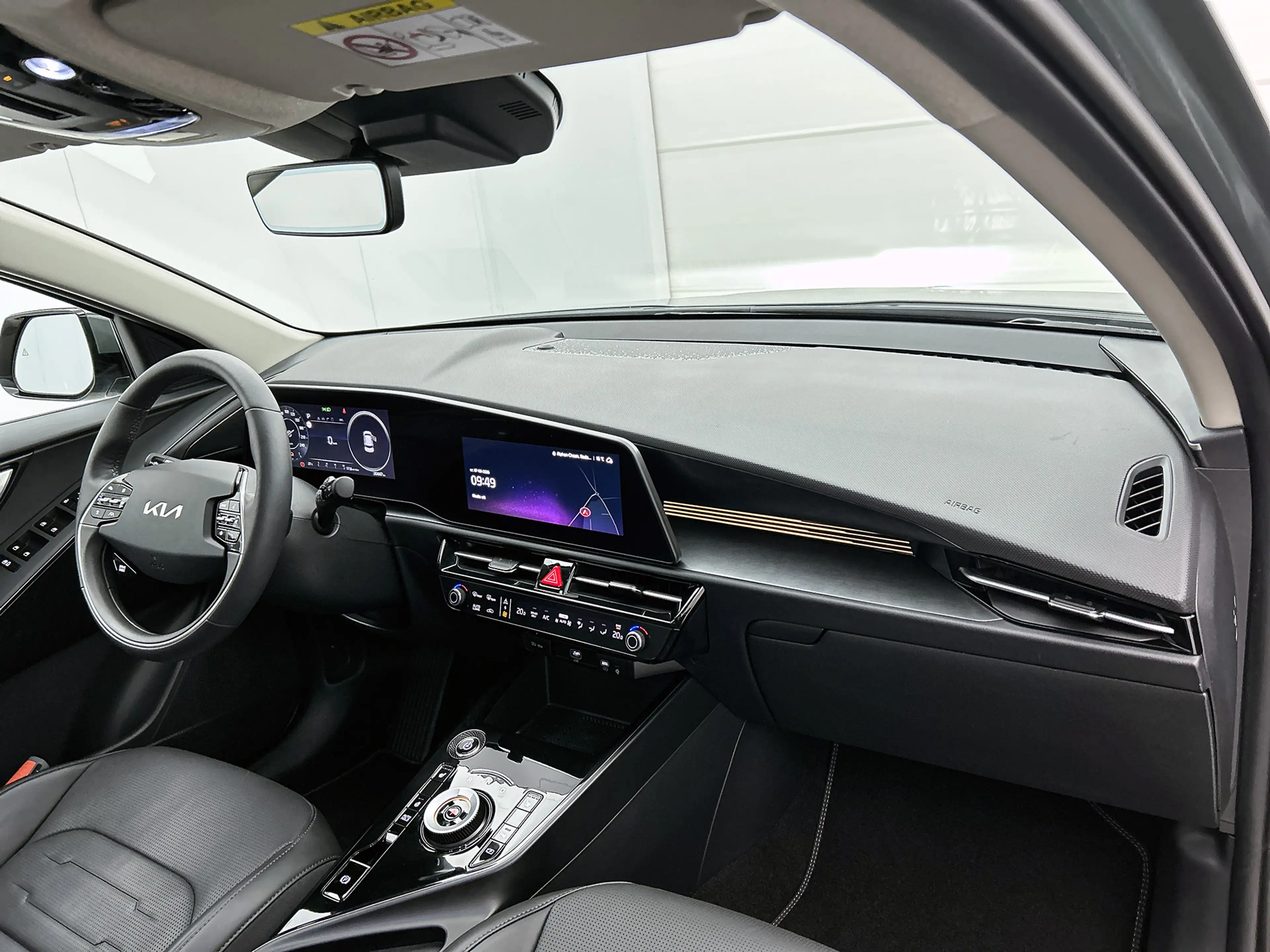 Kia e-Niro EV Plus 64.8 kWh Stoelverwarming en stuurverwarmin — photo 7