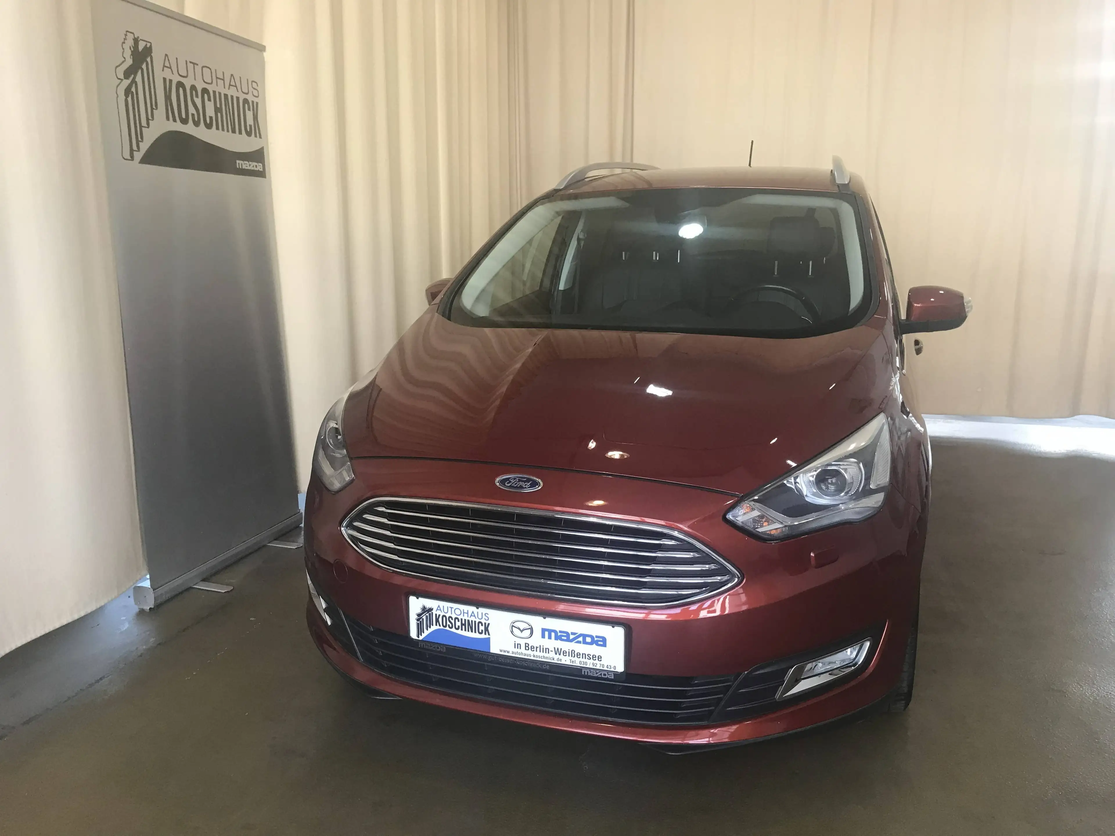 Ford Grand C-Max Titanium — photo 2