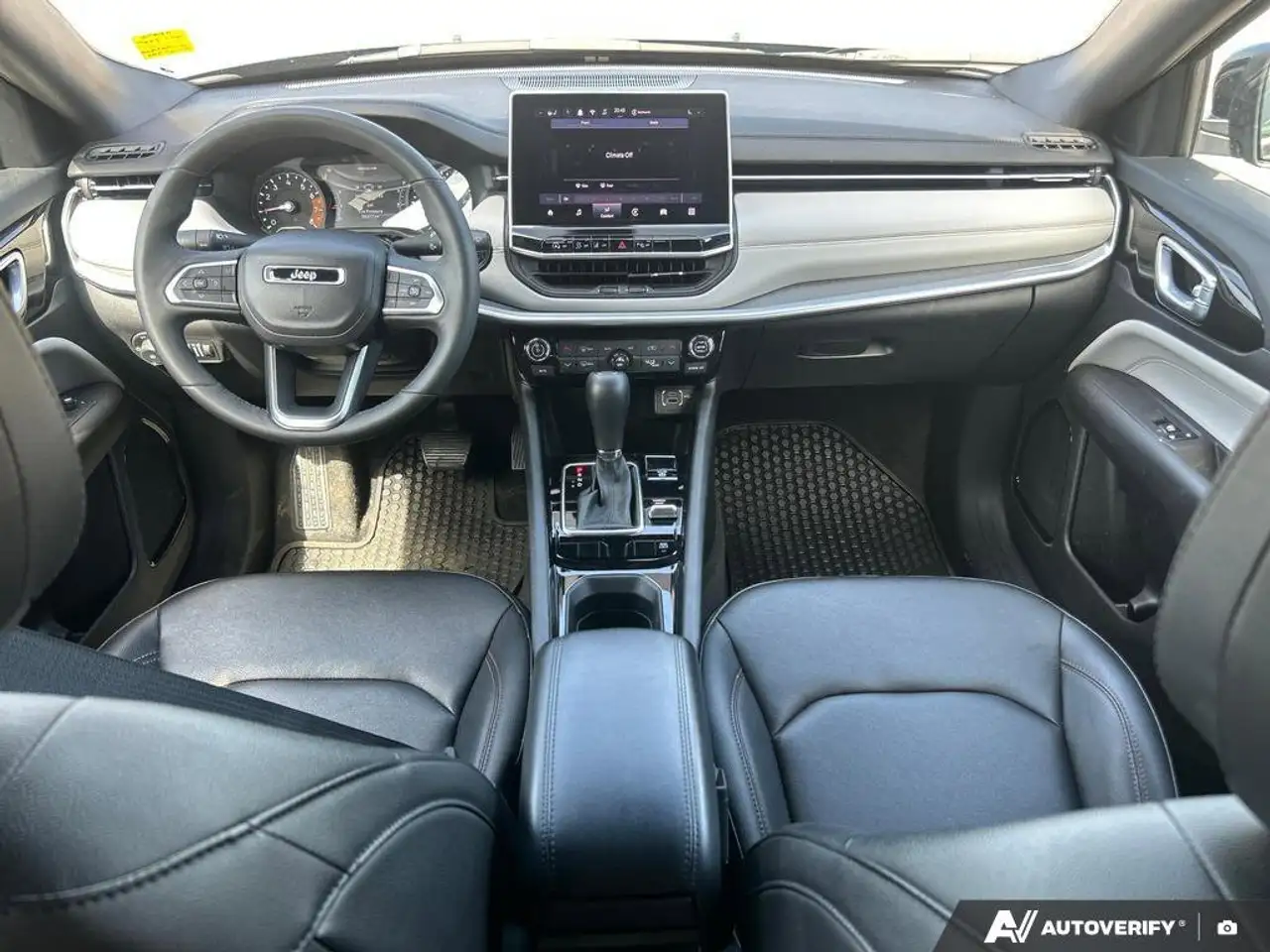 Jeep Compass снимка Jeep Compass