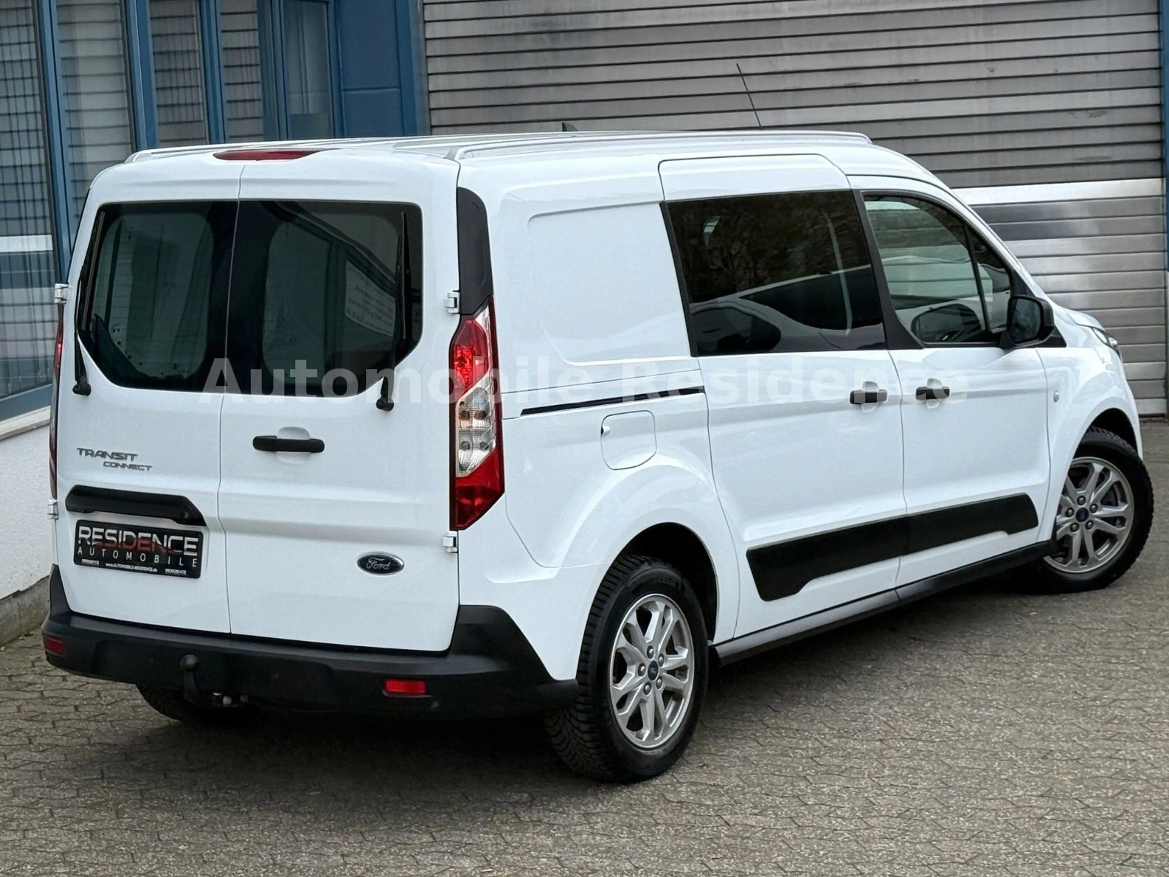 Ford Transit Connect LANG L2 1.5 AUT.*NAVI*AHK*MFL*3S — photo 3