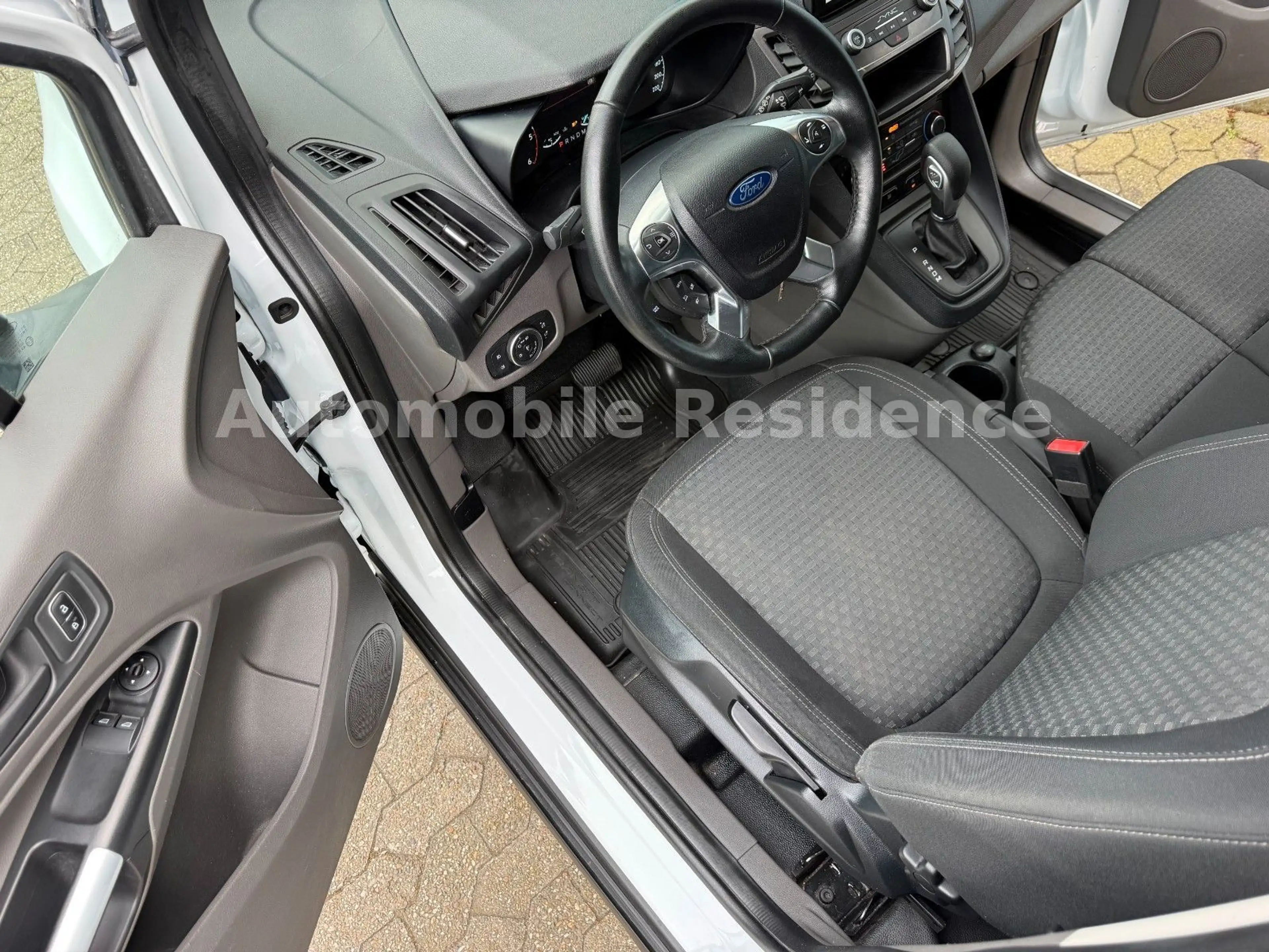 Ford Transit Connect LANG L2 1.5 AUT.*NAVI*AHK*MFL*3S — photo 5