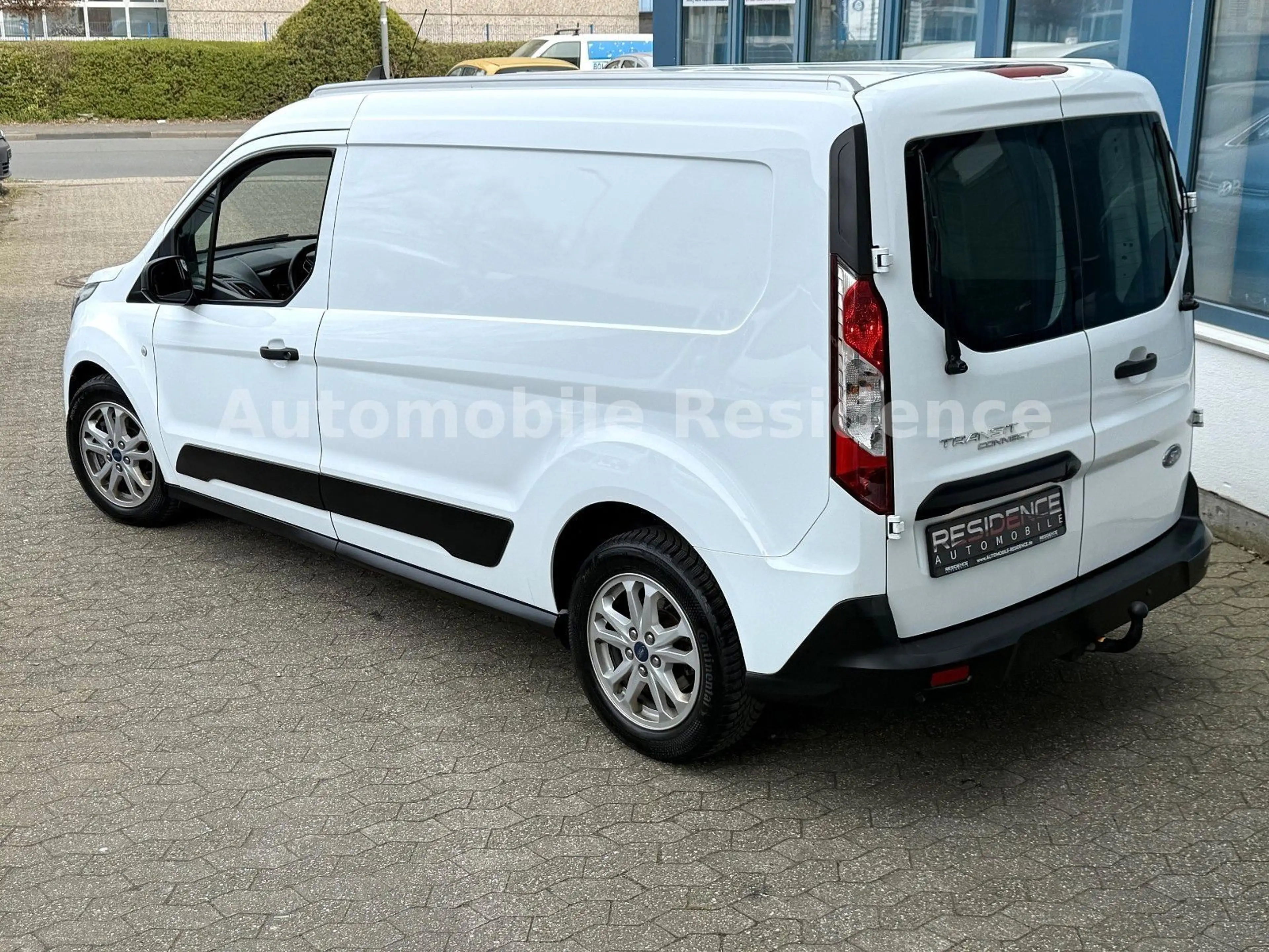 Ford Transit Connect LANG L2 1.5 AUT.*NAVI*AHK*MFL*3S — photo 4