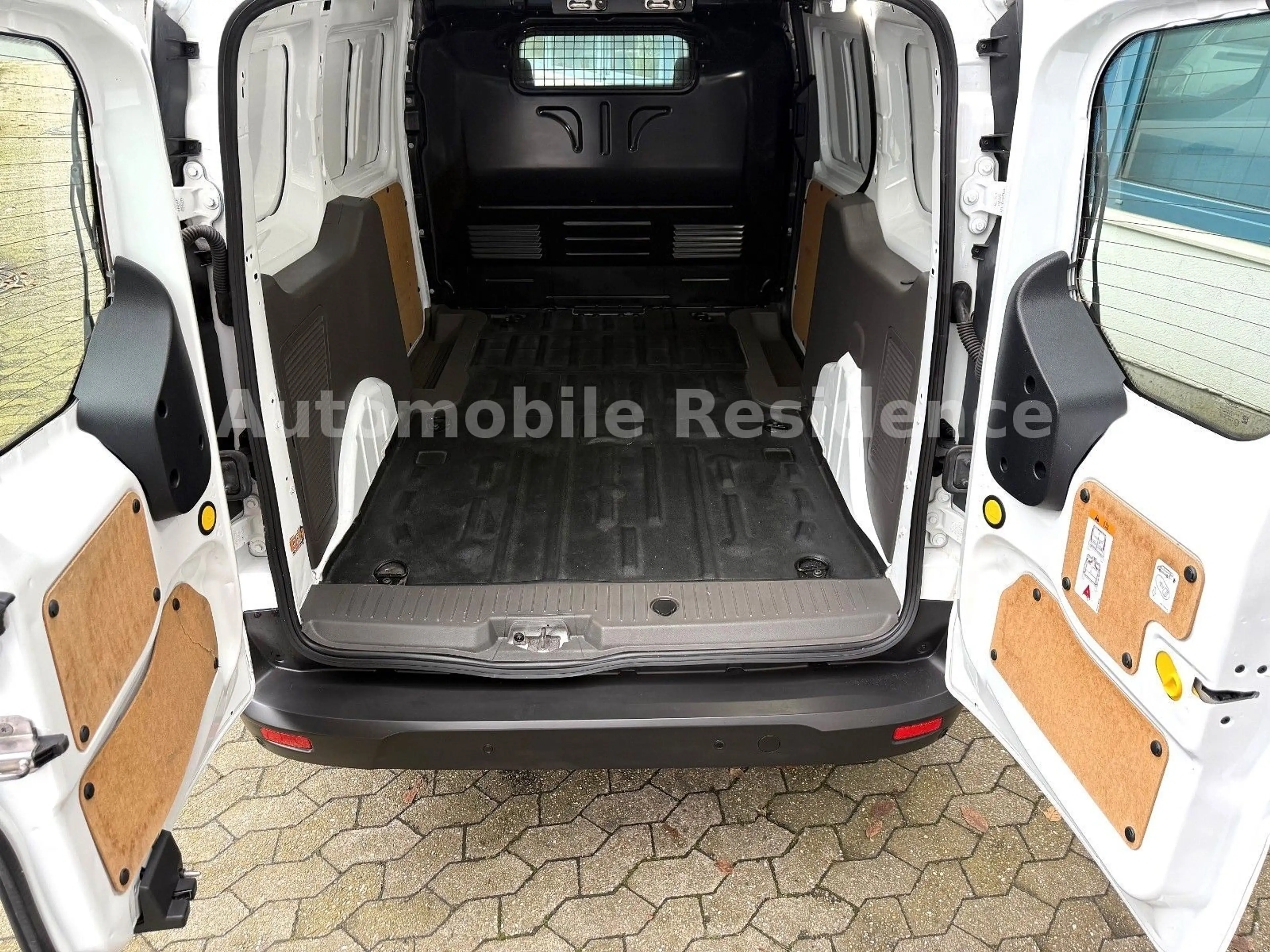 Ford Transit Connect LANG L2 1.5 AUT.*NAVI*AHK*MFL*3S — photo 10