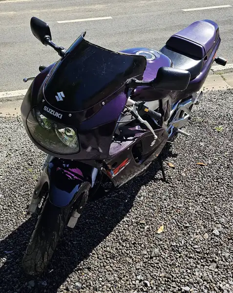 Suzuki GSX-R 750