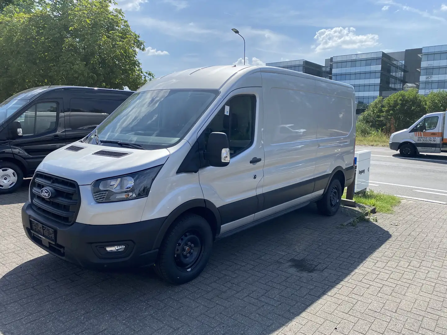 Ford Transit Transit 2T L3H2, fabrieks nieuw Zilver - 1