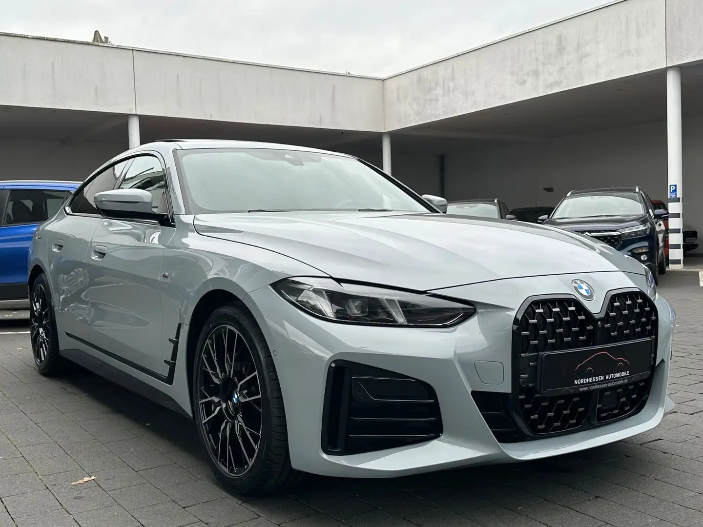 BMW 420 420 d Gran Coupé M Sport | Schiebedach | AHK Grau - 2