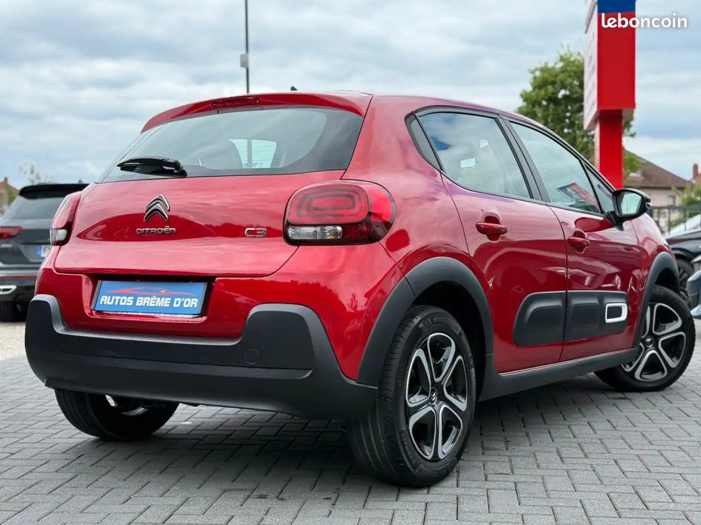 Citroen C3 C3 BlueHDi 100 S\u0026amp;S BVM5 Feel Rouge - 2