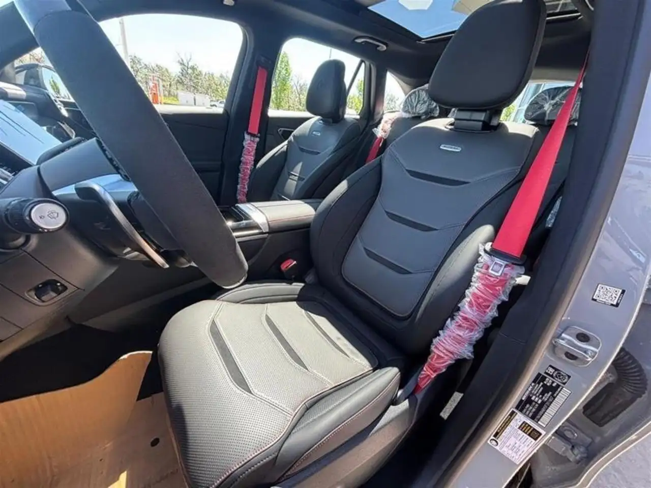 Mercedes-Benz GLC снимка Mercedes-Benz GLC