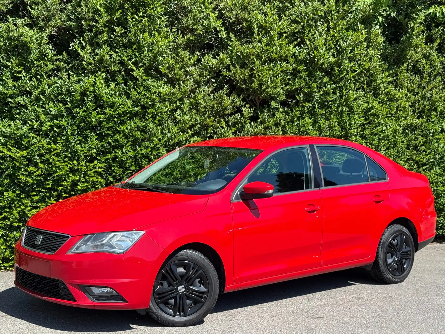SEAT Toledo 1.6 CR TDI+NAVI+AIRCO+JANTES+EURO 6B Piros - 1