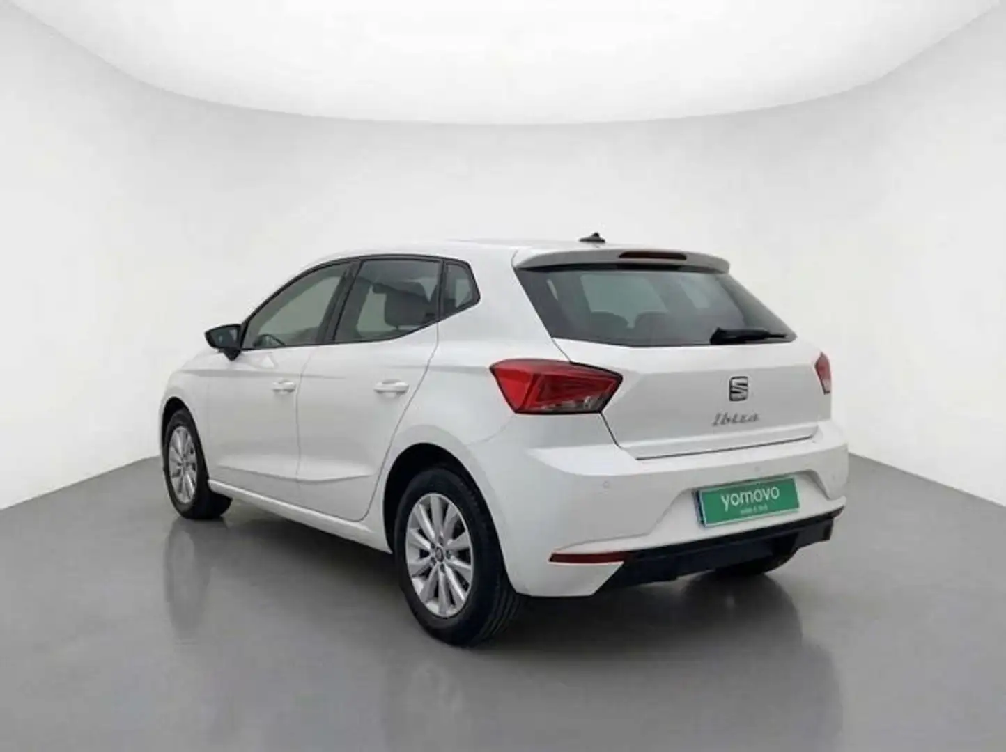 SEAT Ibiza ** 1.0 MPI 80 REFERENCE XM 5P (LLANTAS 15"+PACK RE Blanco - 2