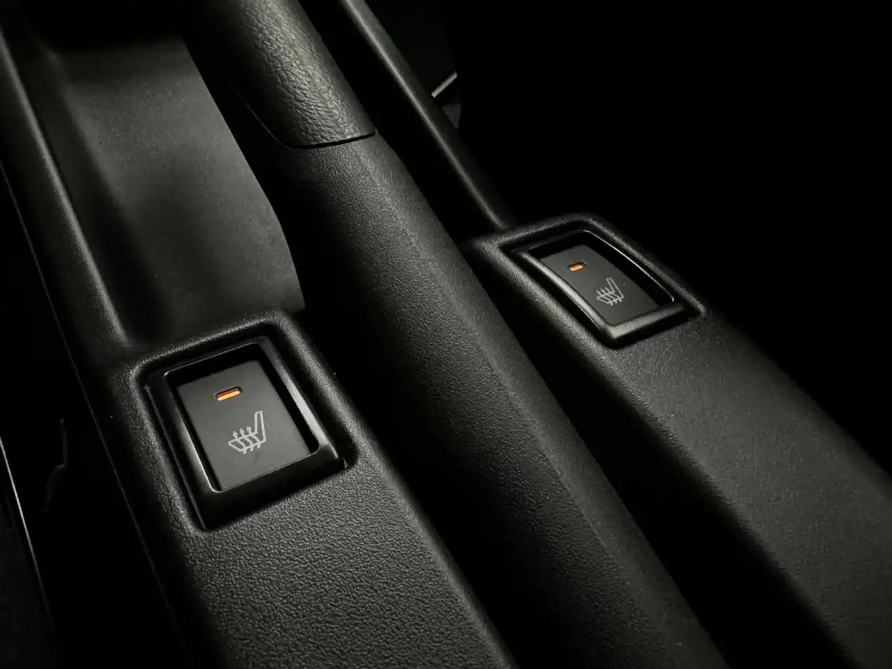 Suzuki Swift 2025 — фото 18