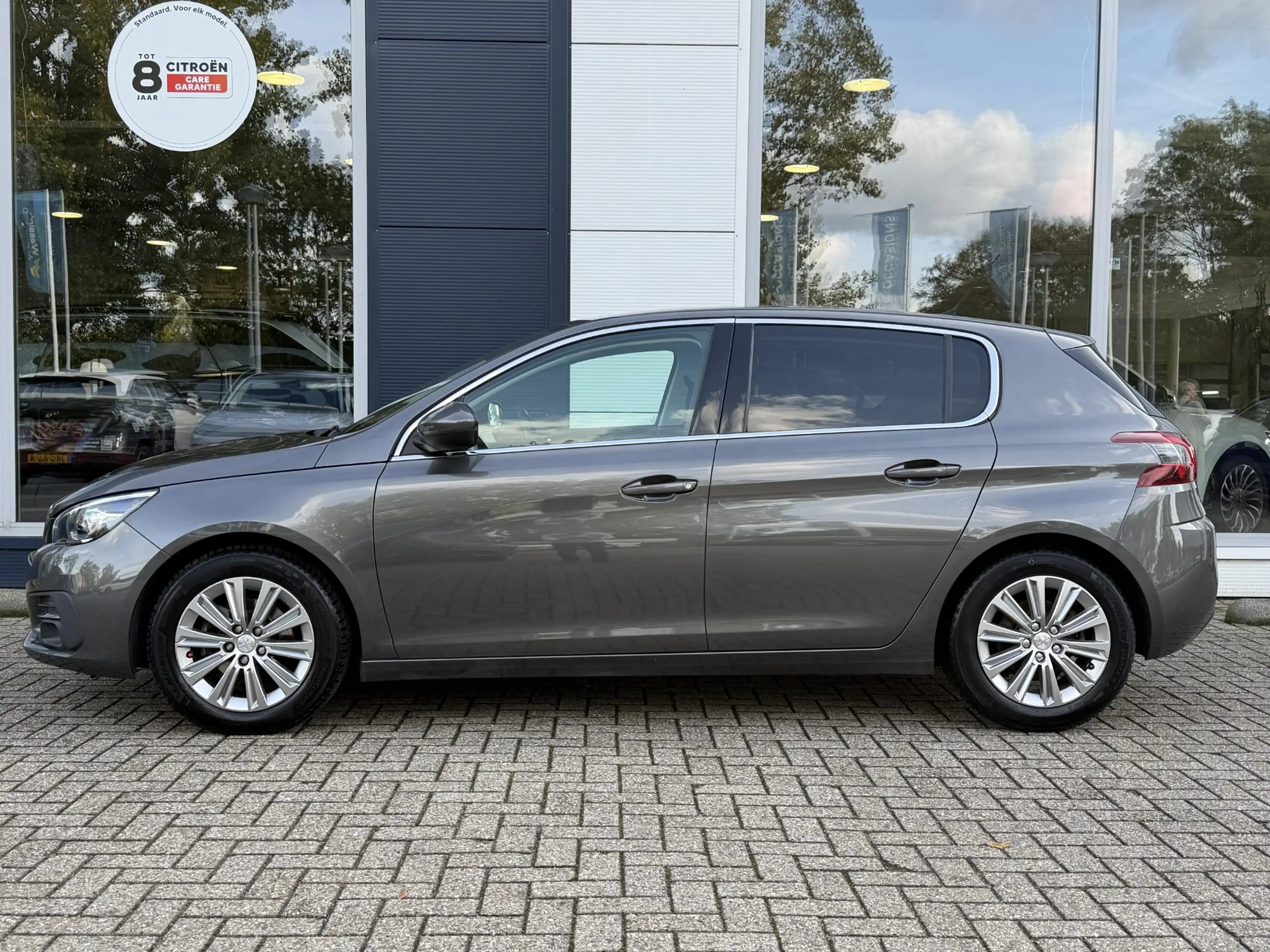 Peugeot 308 1.2 Allure 130pk AUTOMAAT | Trekhaak | Navigatie | — photo 5