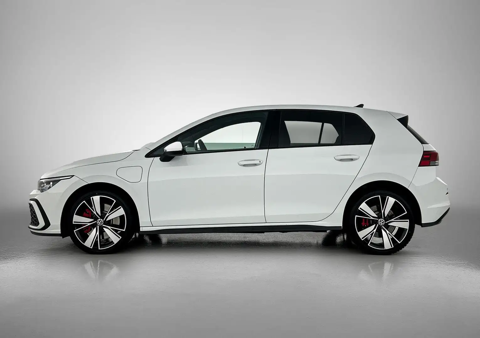 Volkswagen Golf GTE 1.4 eHybrid | 18 inch velgen | Navigatie | Sfeerve Blanc - 2
