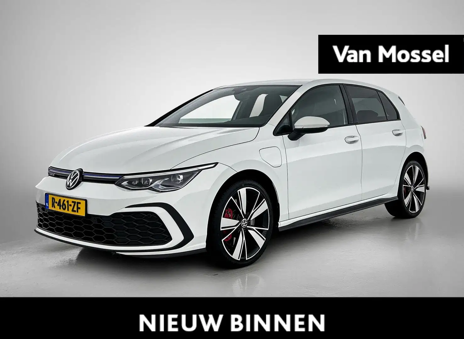 Volkswagen Golf GTE 1.4 eHybrid | 18 inch velgen | Navigatie | Sfeerve Blanc - 1