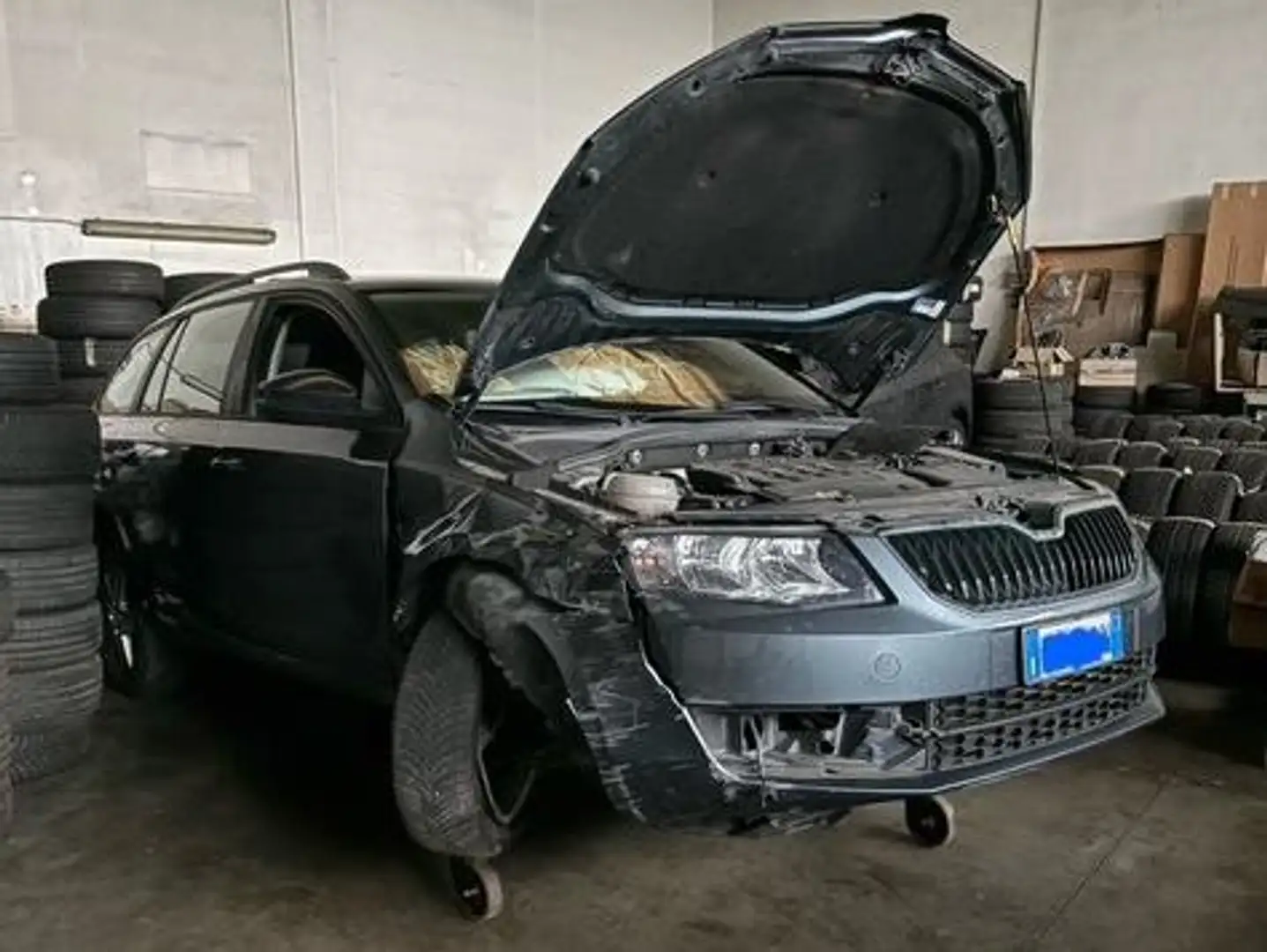 Skoda Octavia Octavia Wagon 1.6 tdi cr Ambition 4x4 105cv - 2