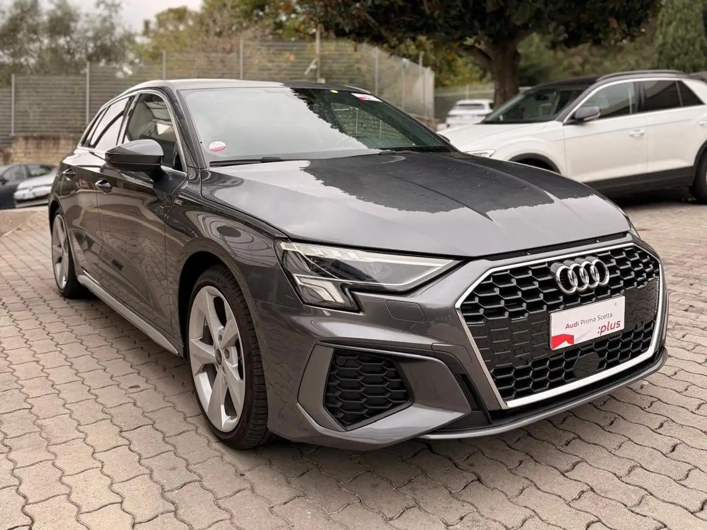 Audi A3 A3 Sportback 35 2.0 tdi S line Edition s-tronic Gris - 1