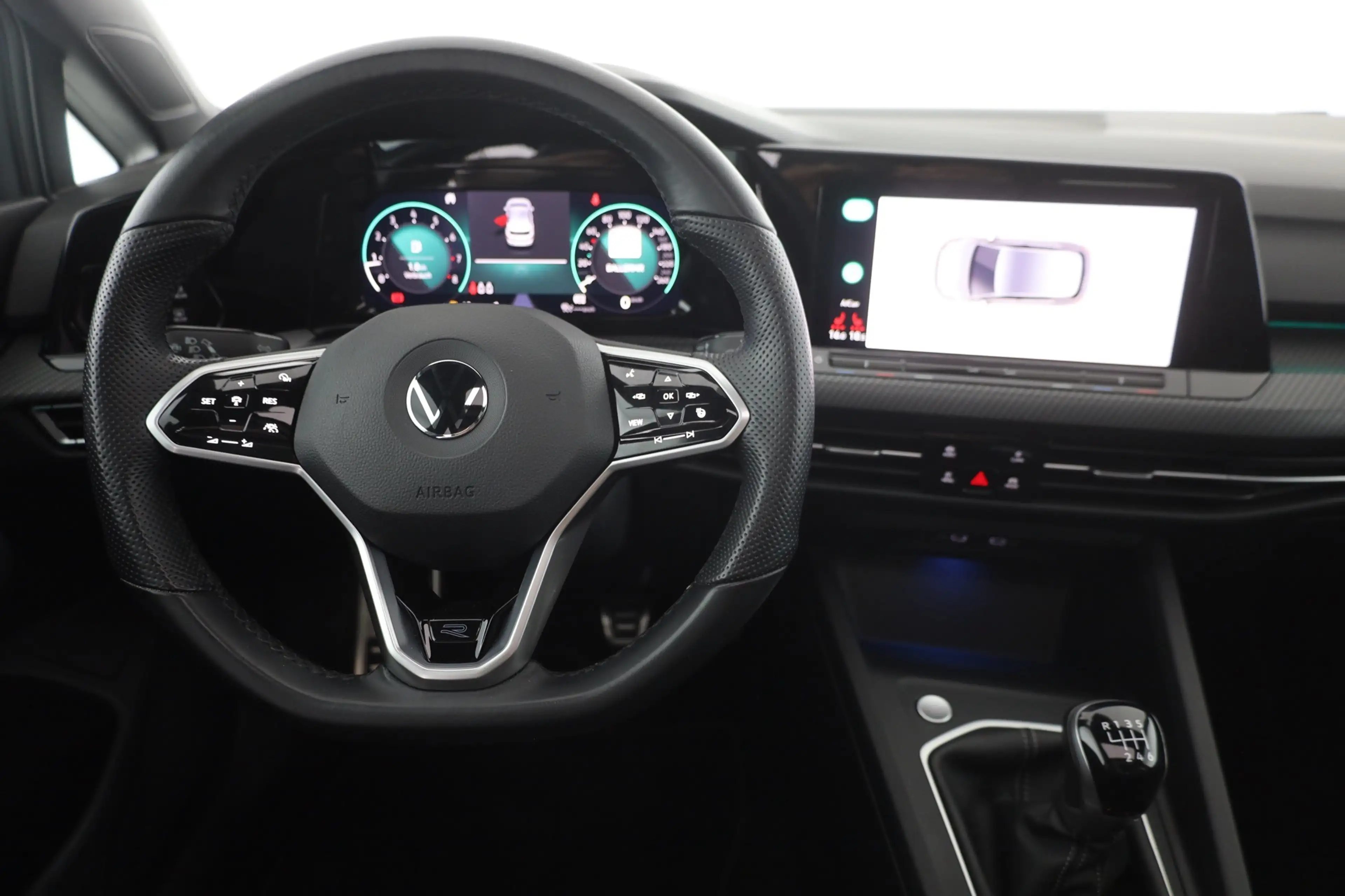 Volkswagen Golf VIII 1.5 TSI R-Line LED Panorama Navi ACC — photo 10
