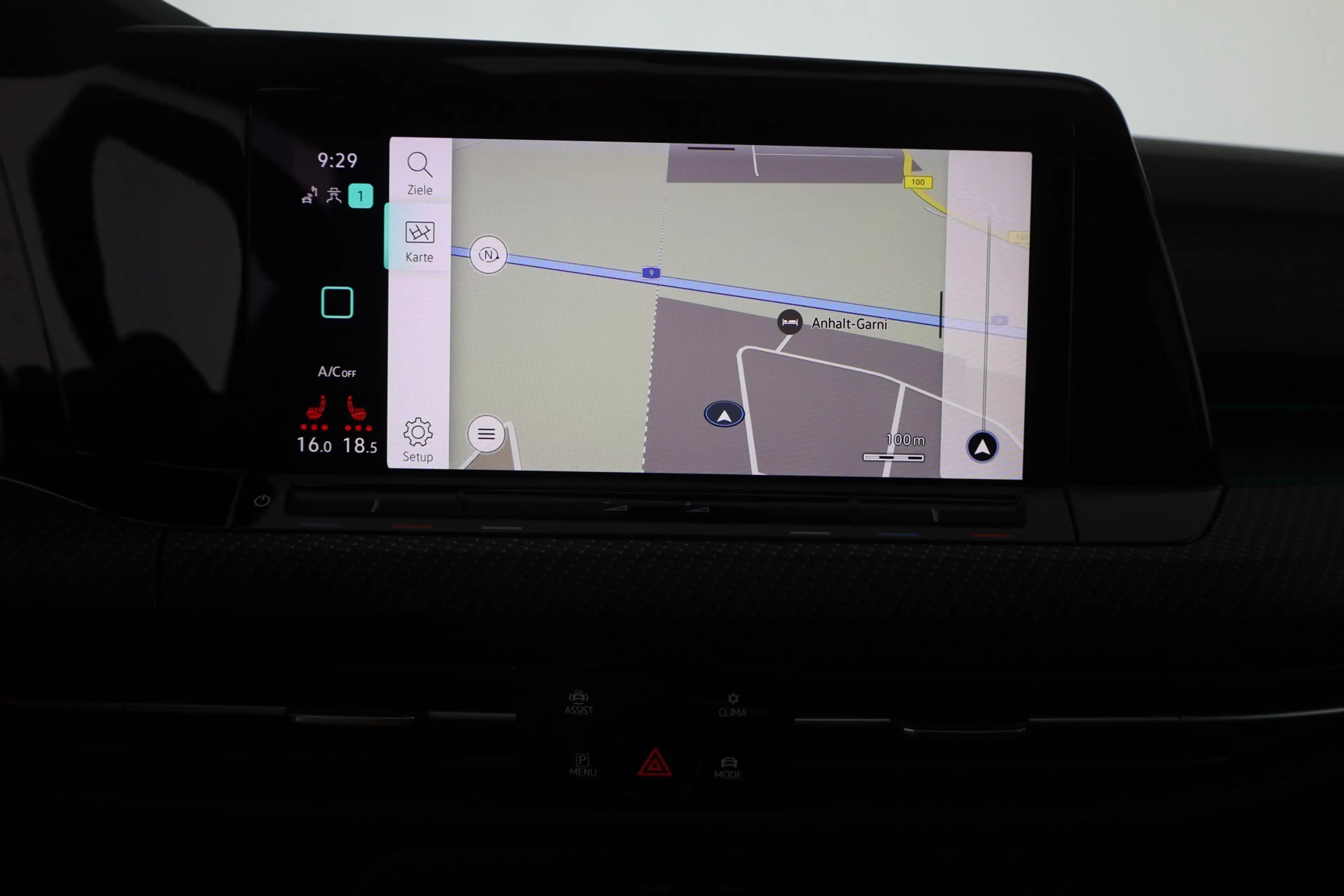 Volkswagen Golf VIII 1.5 TSI R-Line LED Panorama Navi ACC — photo 11