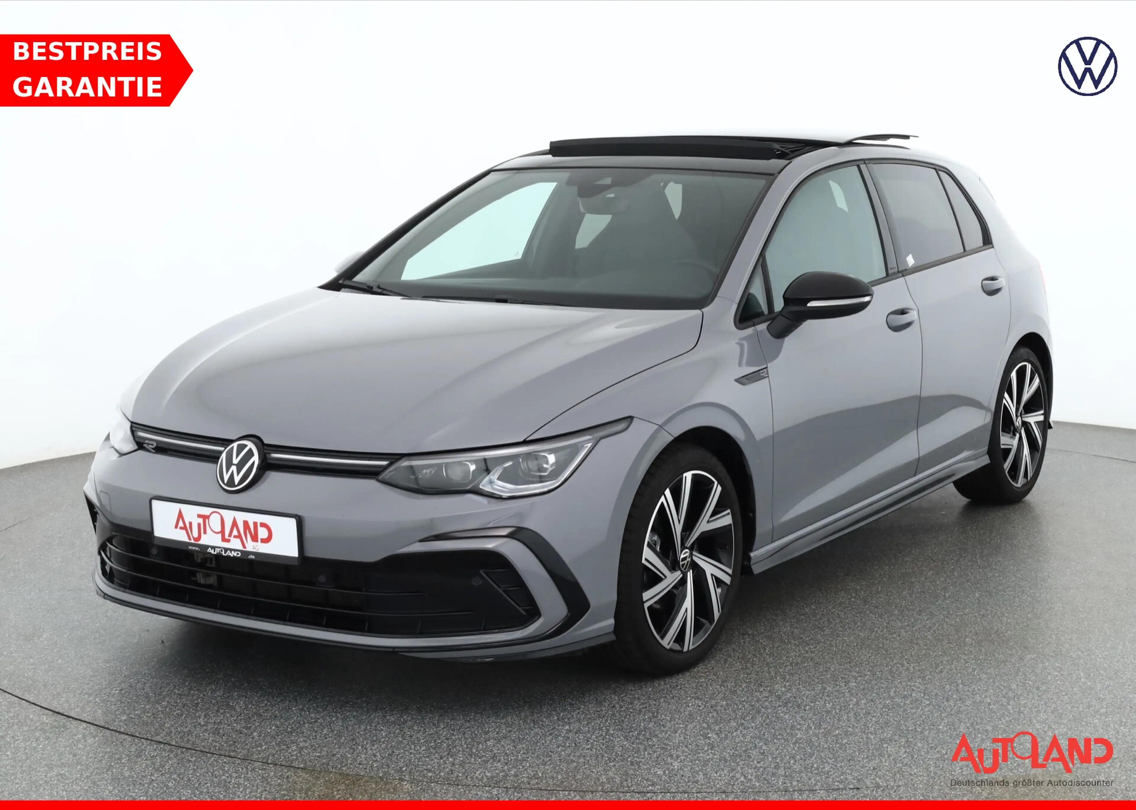 Volkswagen Golf VIII 1.5 TSI R-Line LED Panorama Navi ACC