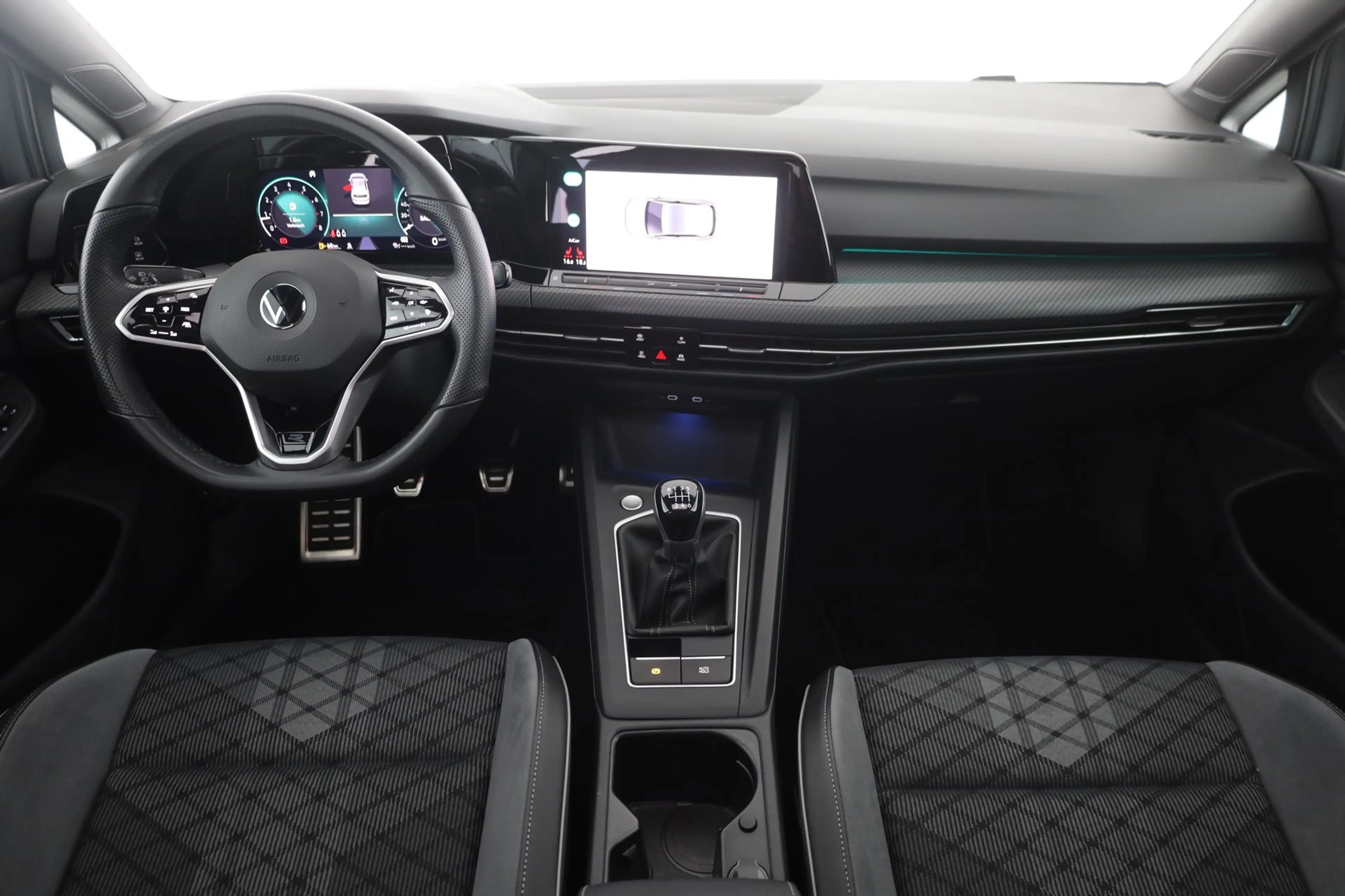 Volkswagen Golf VIII 1.5 TSI R-Line LED Panorama Navi ACC — photo 9