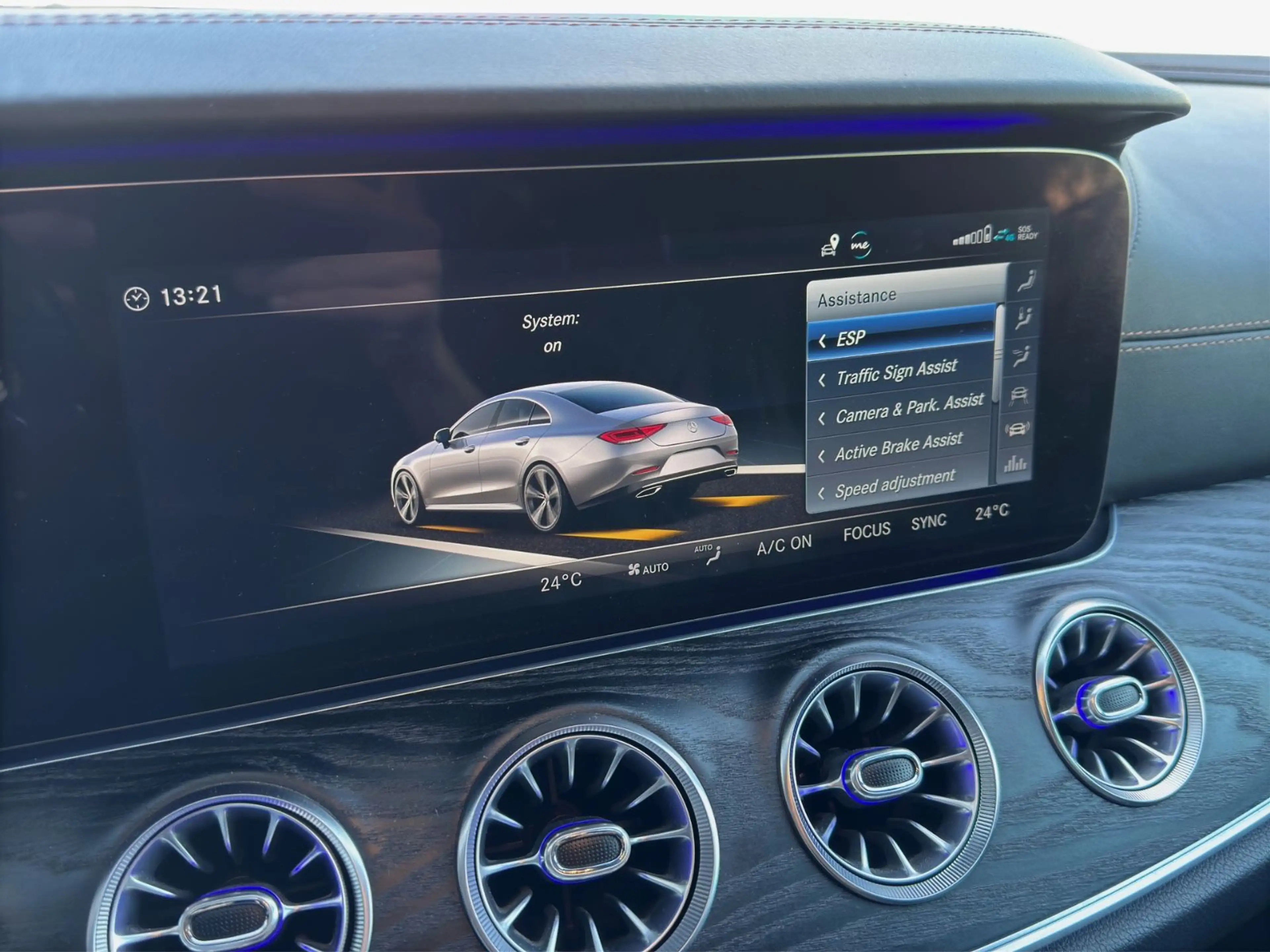 Mercedes-Benz CLS 400 d 4MATIC Coupé Edition1°AMG°AIR°BURM°HUD° — photo 11