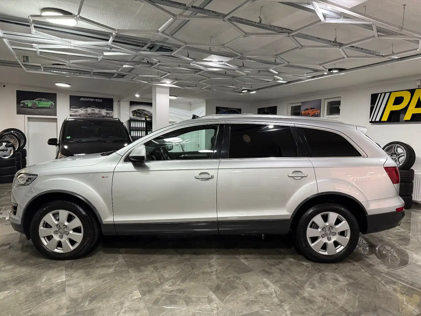 Audi Q7 3.0 TDI quattro / S-Line Pano Xenon ACC Totw. Silber - 2