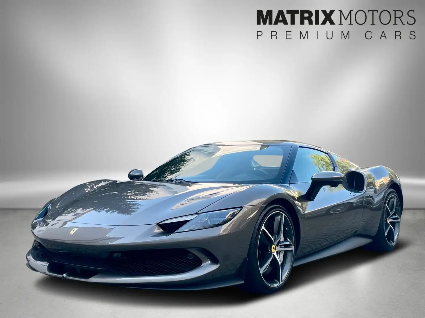 Ferrari 296 GTB | Ferrari Atelier Carbon COC Lift LED's Grau - 1