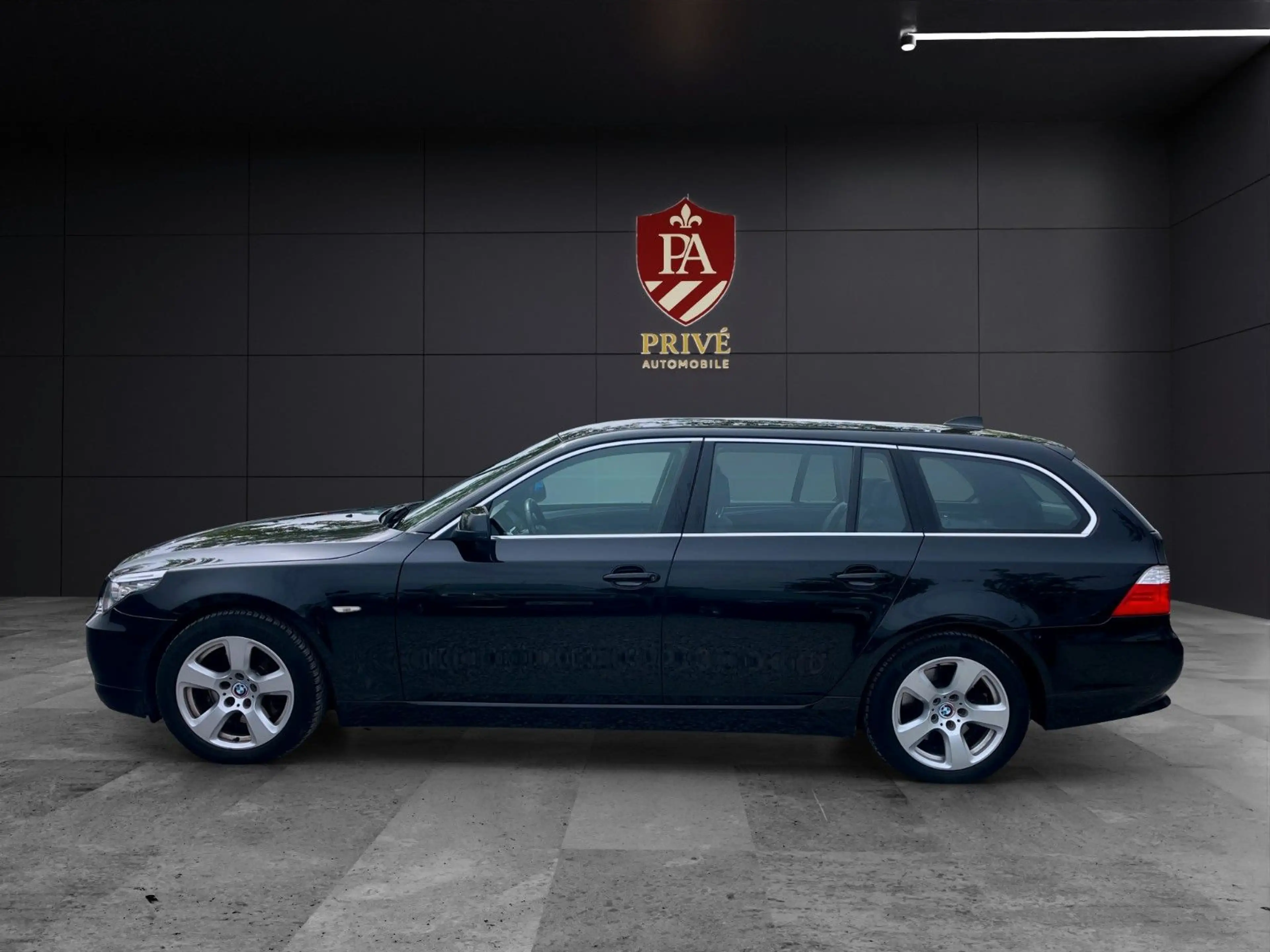 BMW 525 d xDrive Exclusive SHZ~Xenon~PDC~Navi~TOP — photo 7